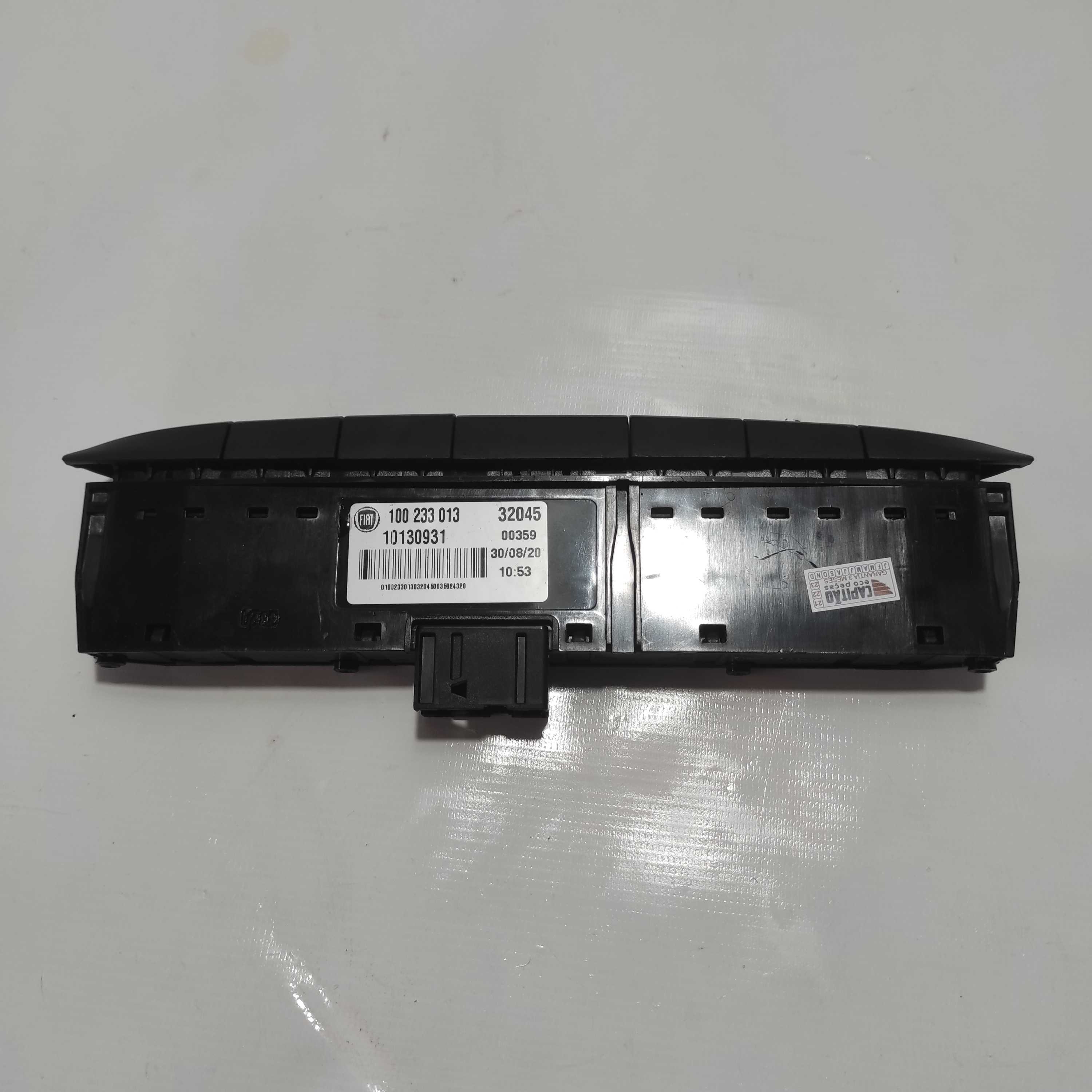 Botão Pisca Alerta Fiat Mobi Like 10130931 – Preto Preto 1
