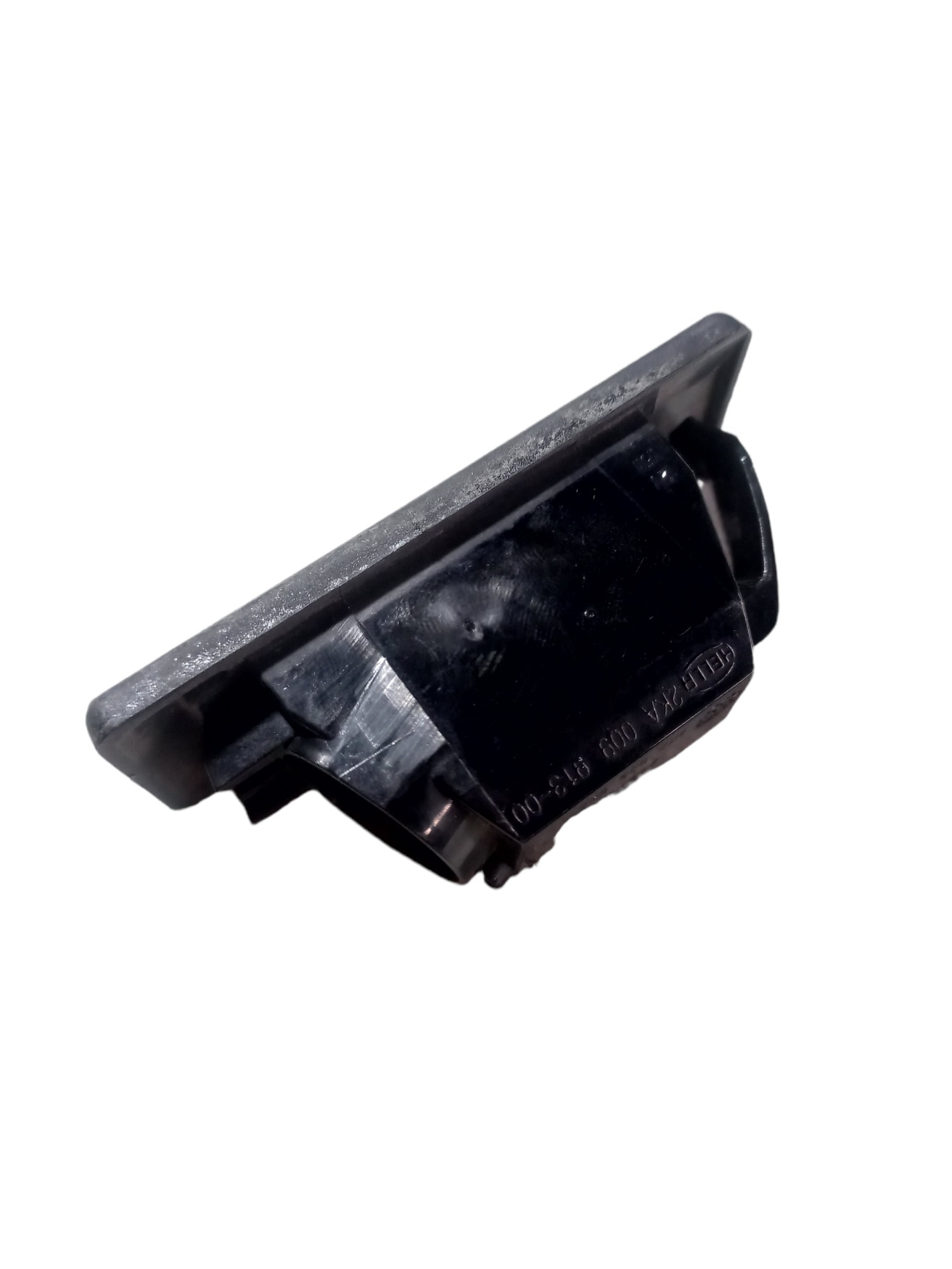 Lanterna Luz Placa Nissan Versa 16v 2012 265108990a 1