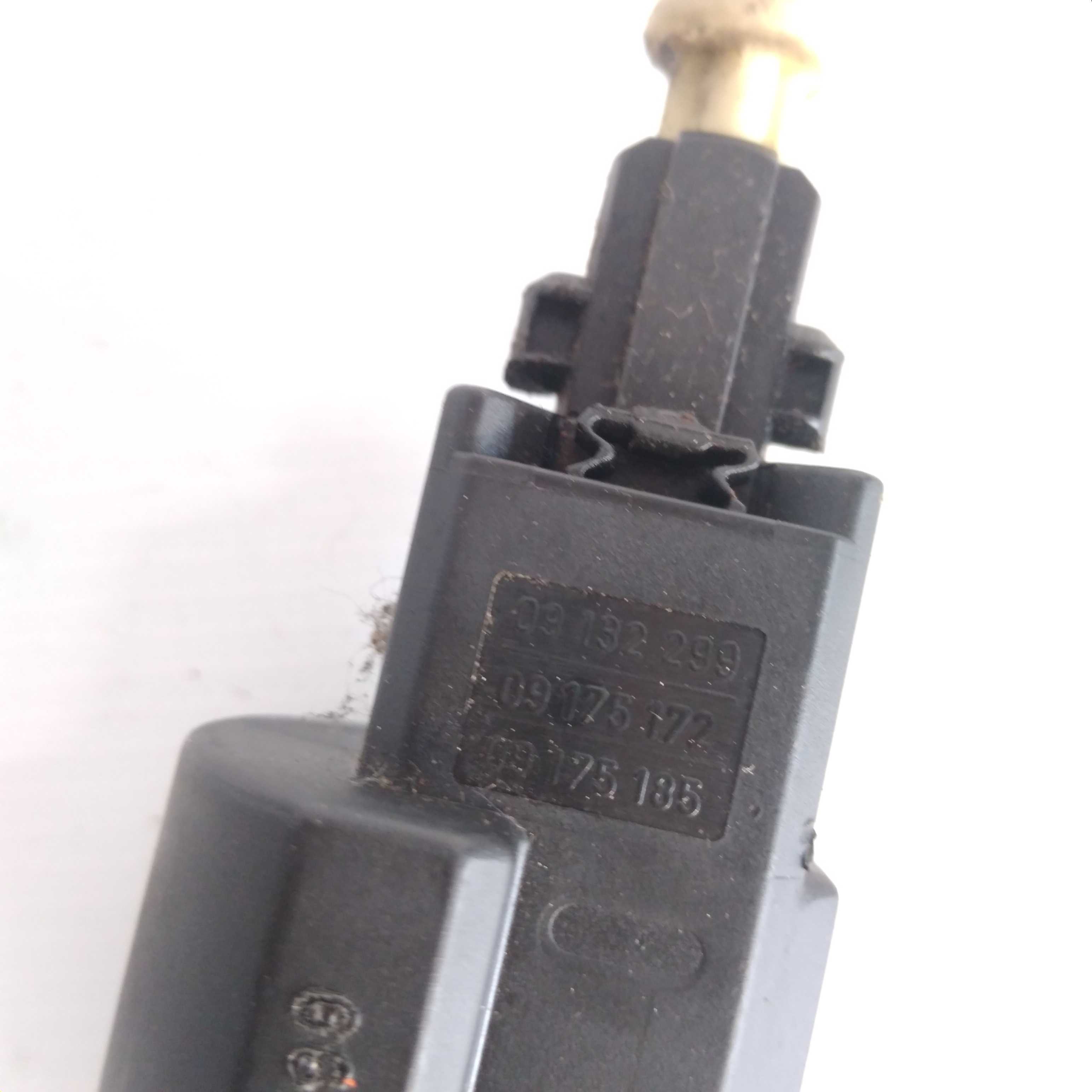Interruptor Luz De Freio Celta Spirit 09132299 3