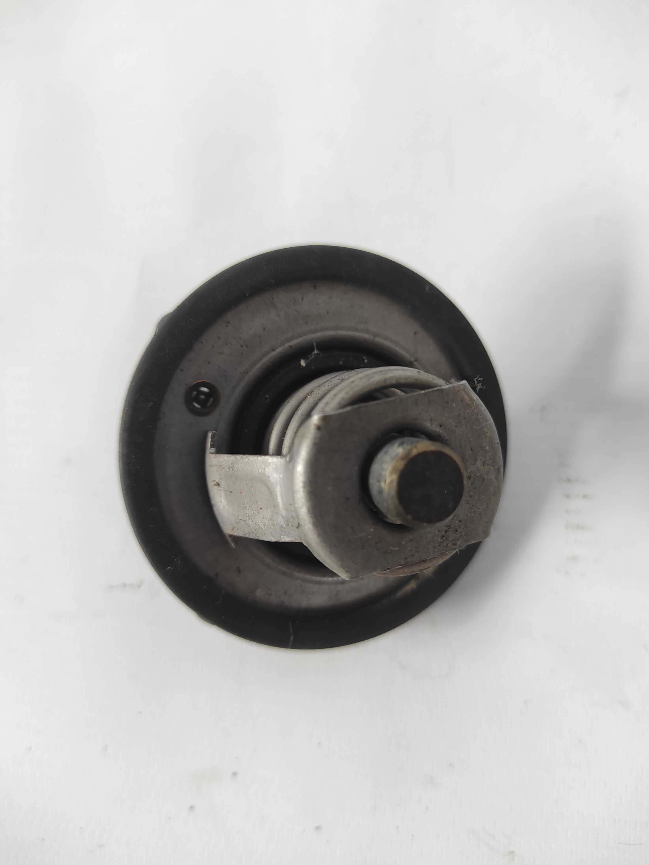 Válvula Termostática Ford Ka 4m5g8575zb