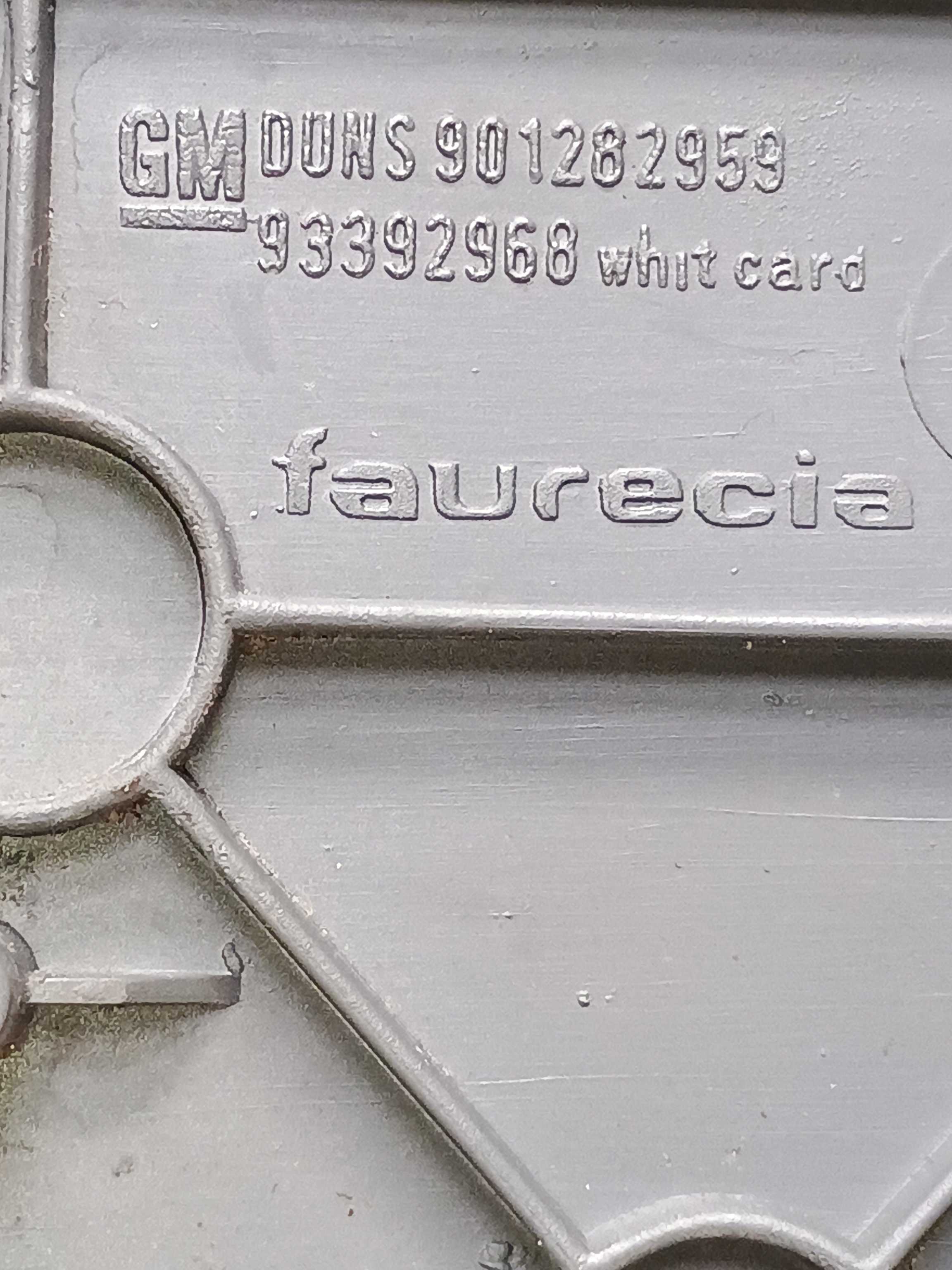 Tampa Caixa De Fusíveis Interna Gm Meriva 1.8 2005 93392968 4
