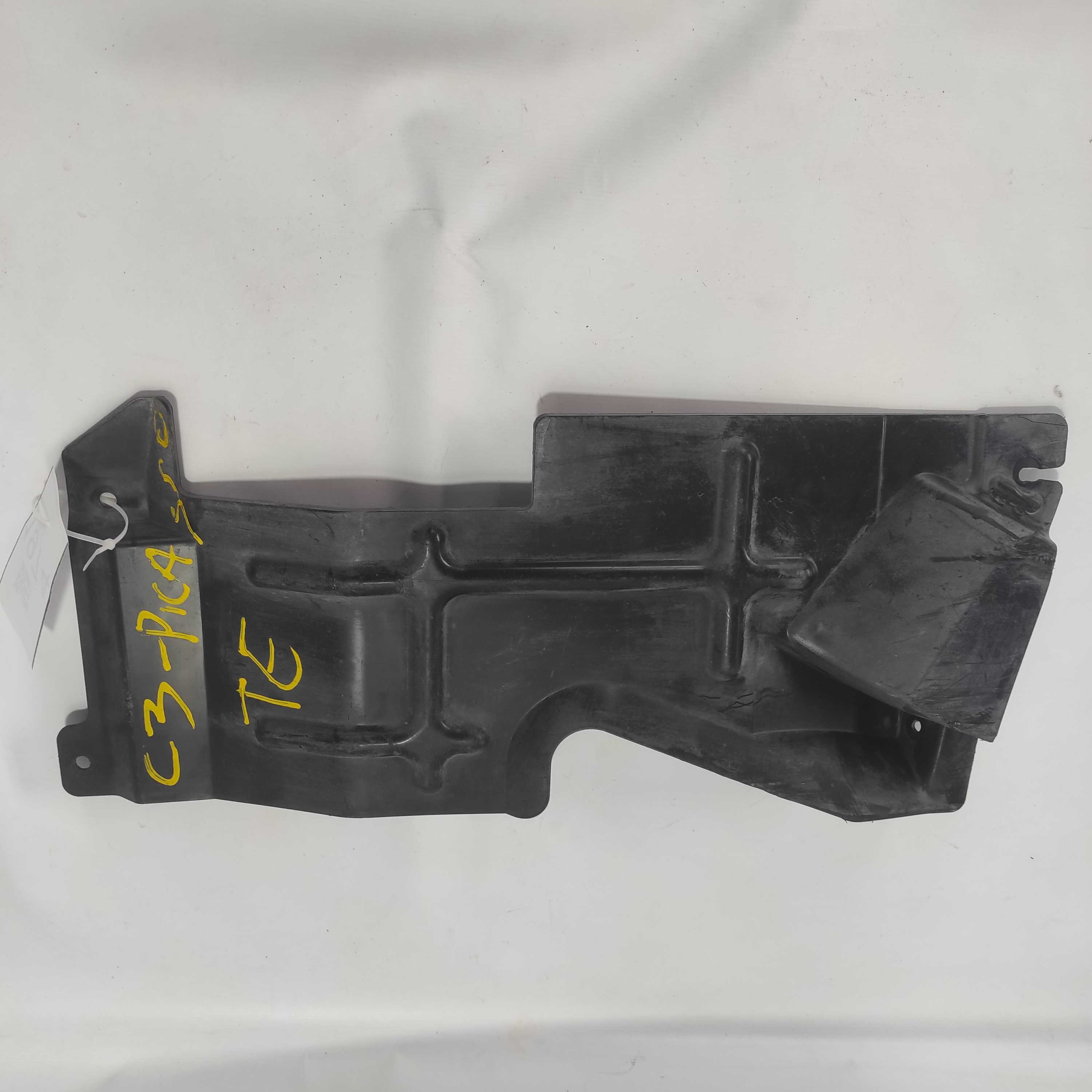 Moldura Do Para-barro Citroen C3 Picasso 9674380080 1