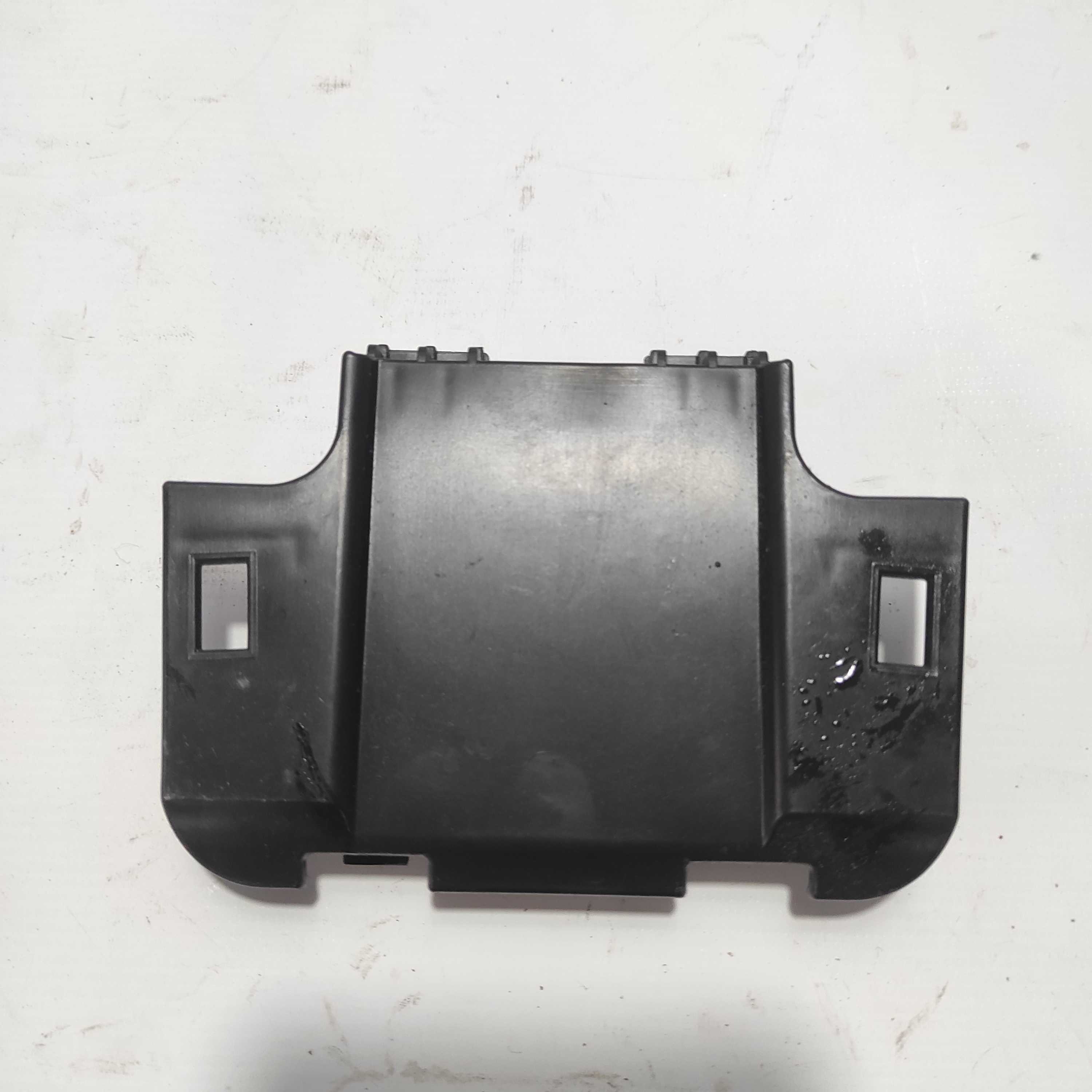 Acabamento Tampa Inferior Citroen C3 Picasso 9662489180