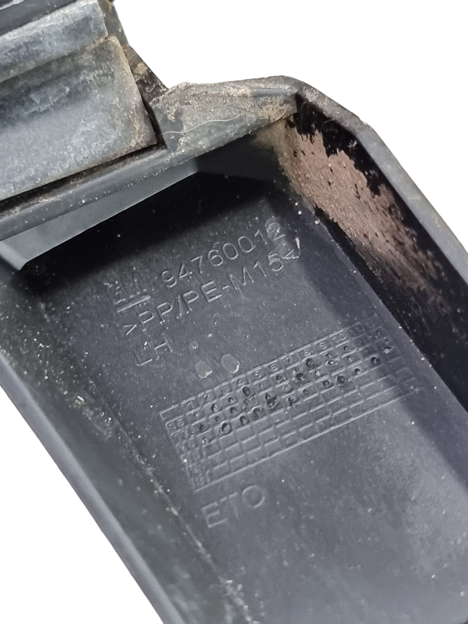 Guia Vidro Porta Traseira Esquerda Onix Joy 2019 94760012 3