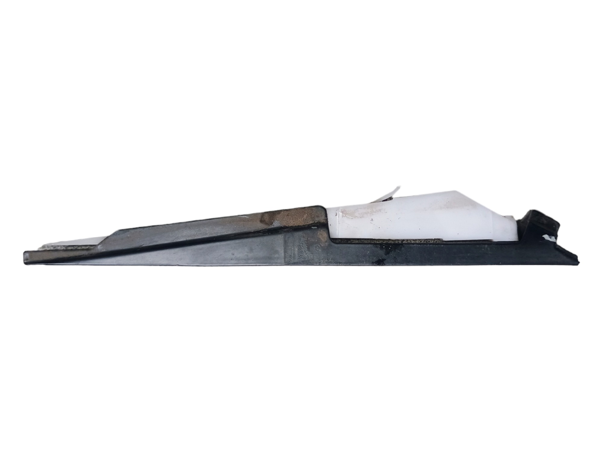 Trilho Guia Vidro Porta Traseira Direita Vw Fox 2017 5z48394