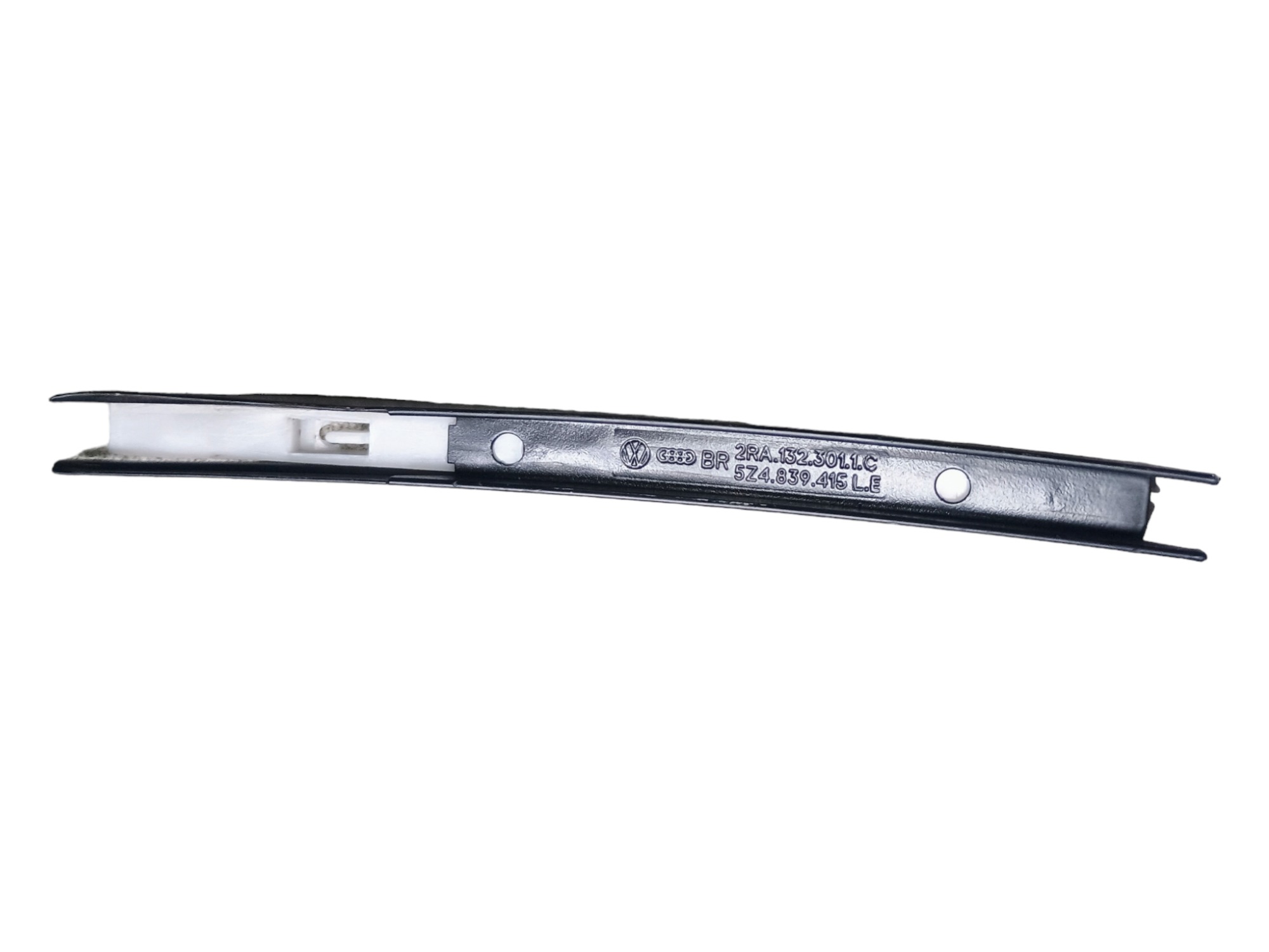 Trilho Guia Vidro Porta Traseira Direita Vw Fox 2017 5z48394 3