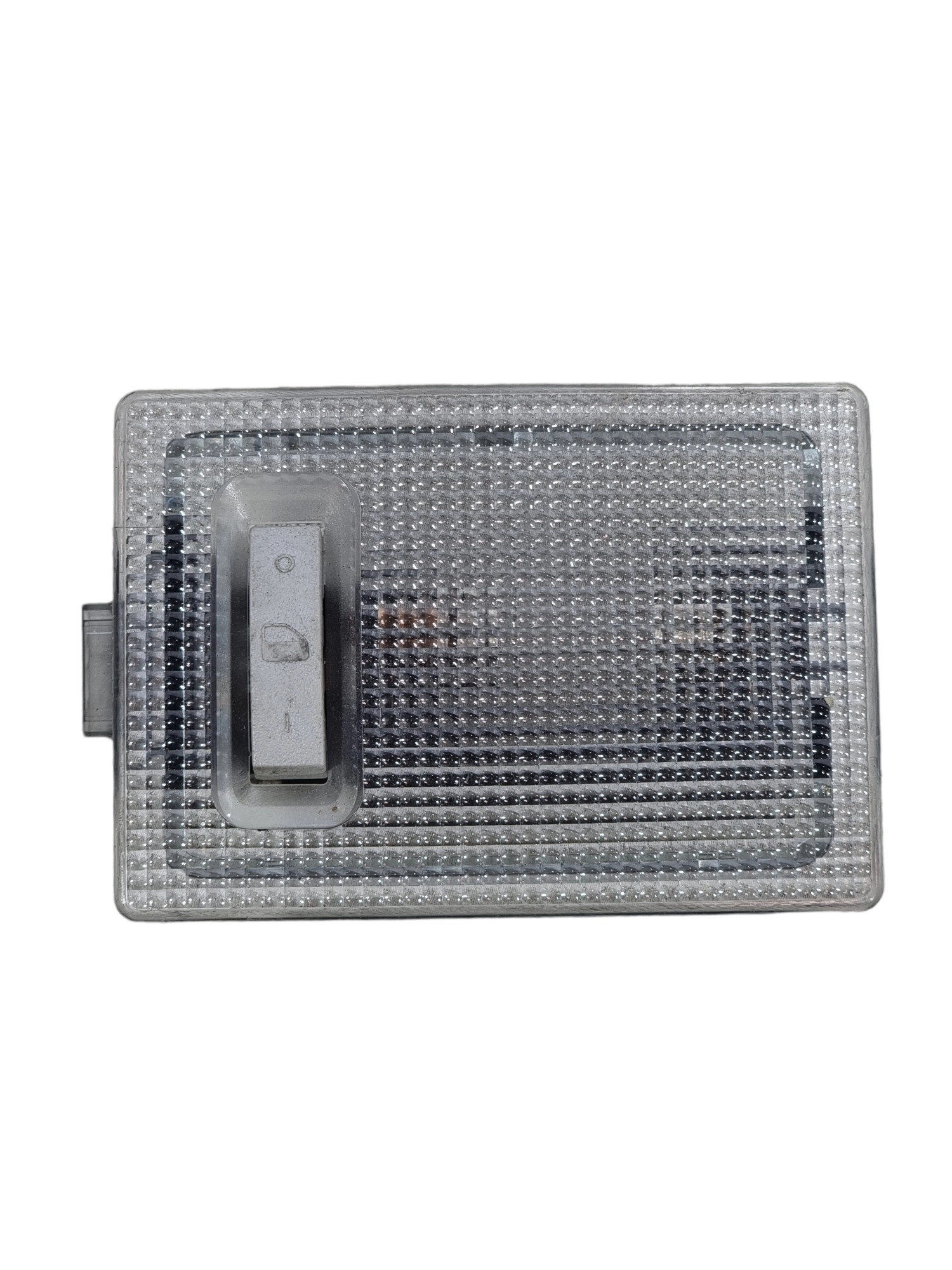 Luz Cortesia Chevrolet Onix Ltz 2016 8463300
