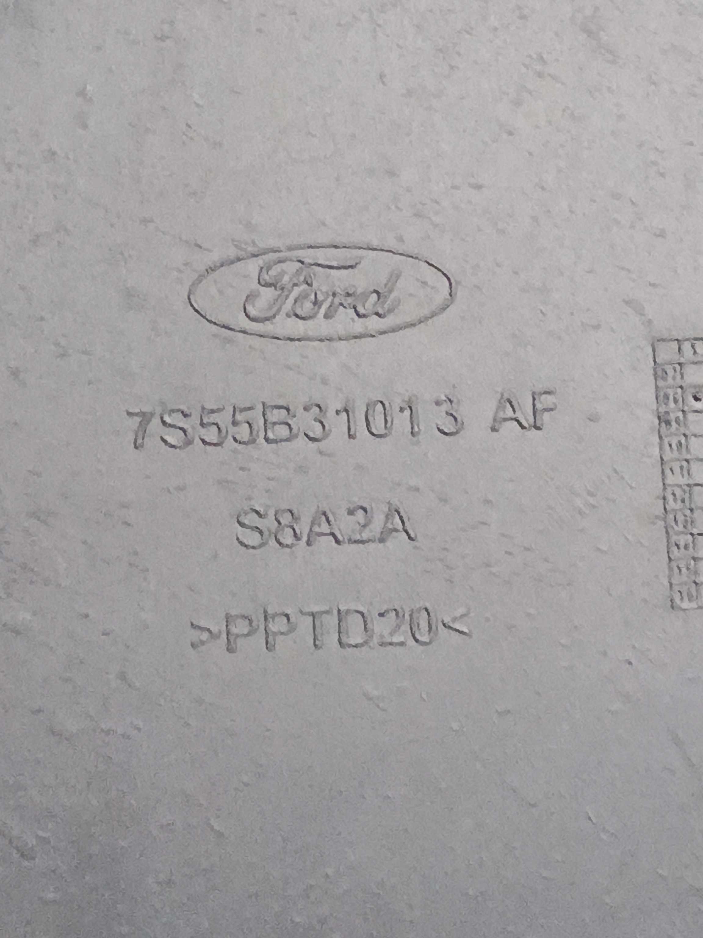 Forro Traseiro Esquerdo Ford Ka 1.0 2010 Cinza 3
