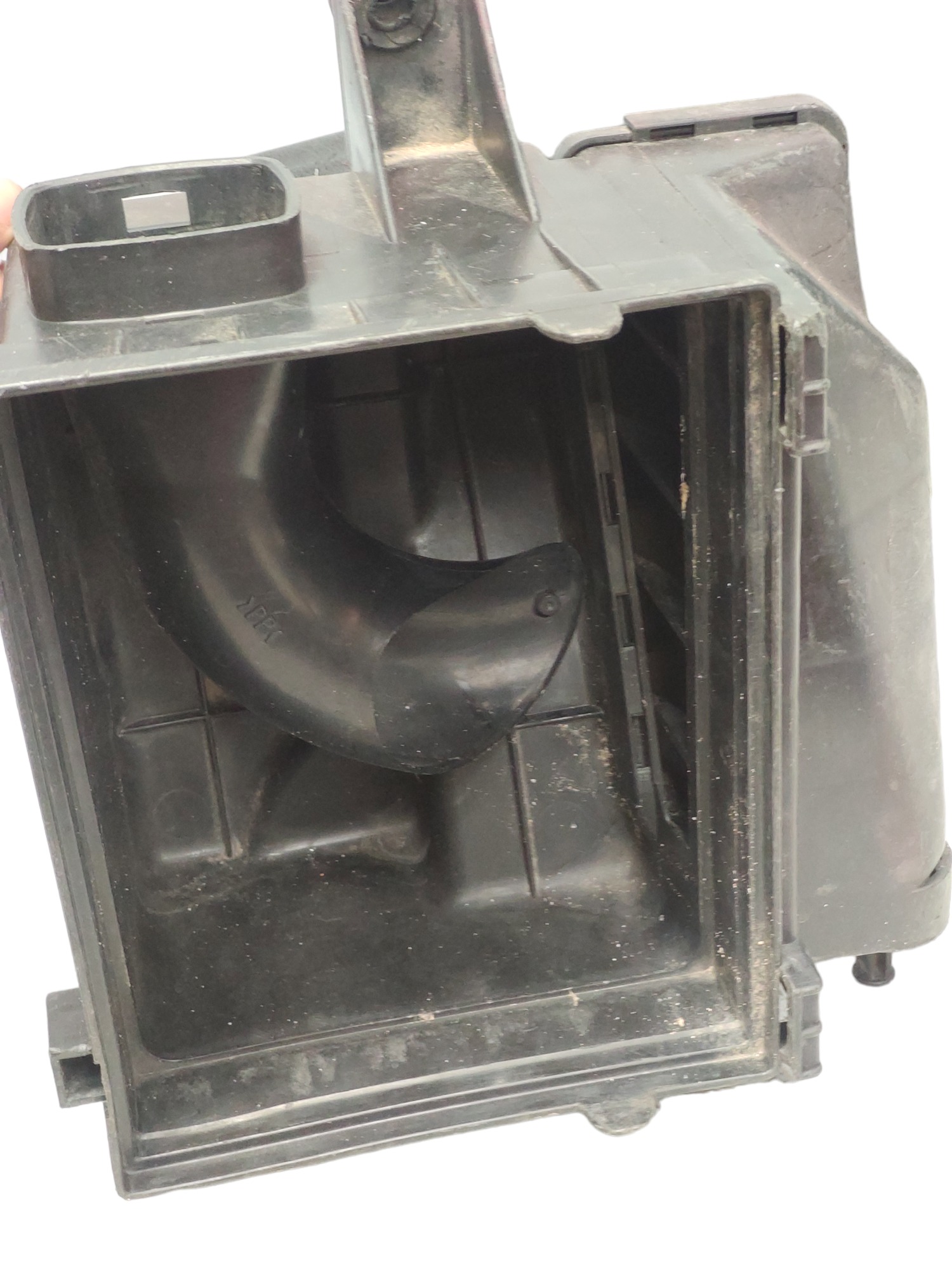 Caixa do filtro de ar GM Corsa 1996 2