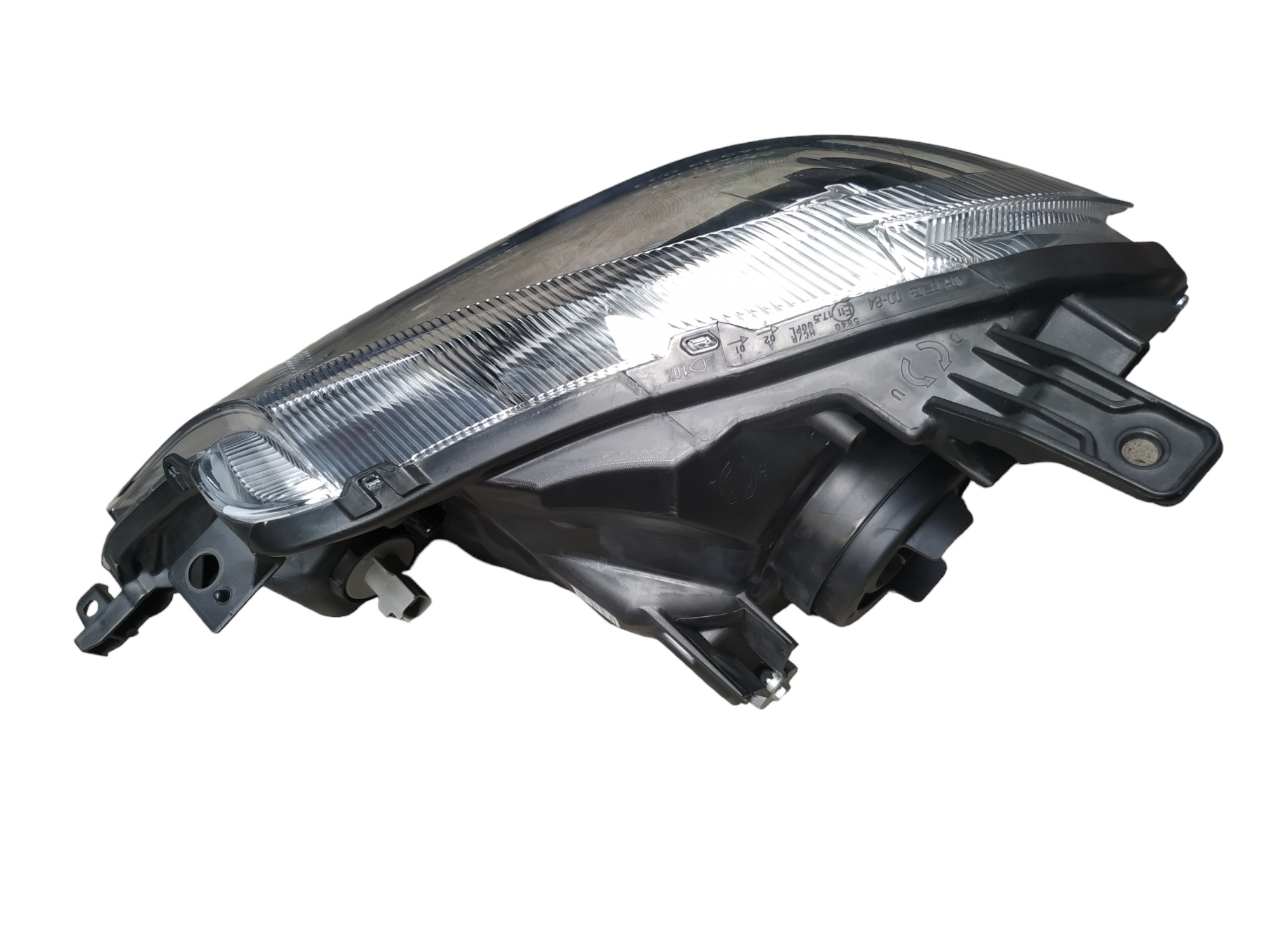 Farol Direito Toyota Etios 2015 4