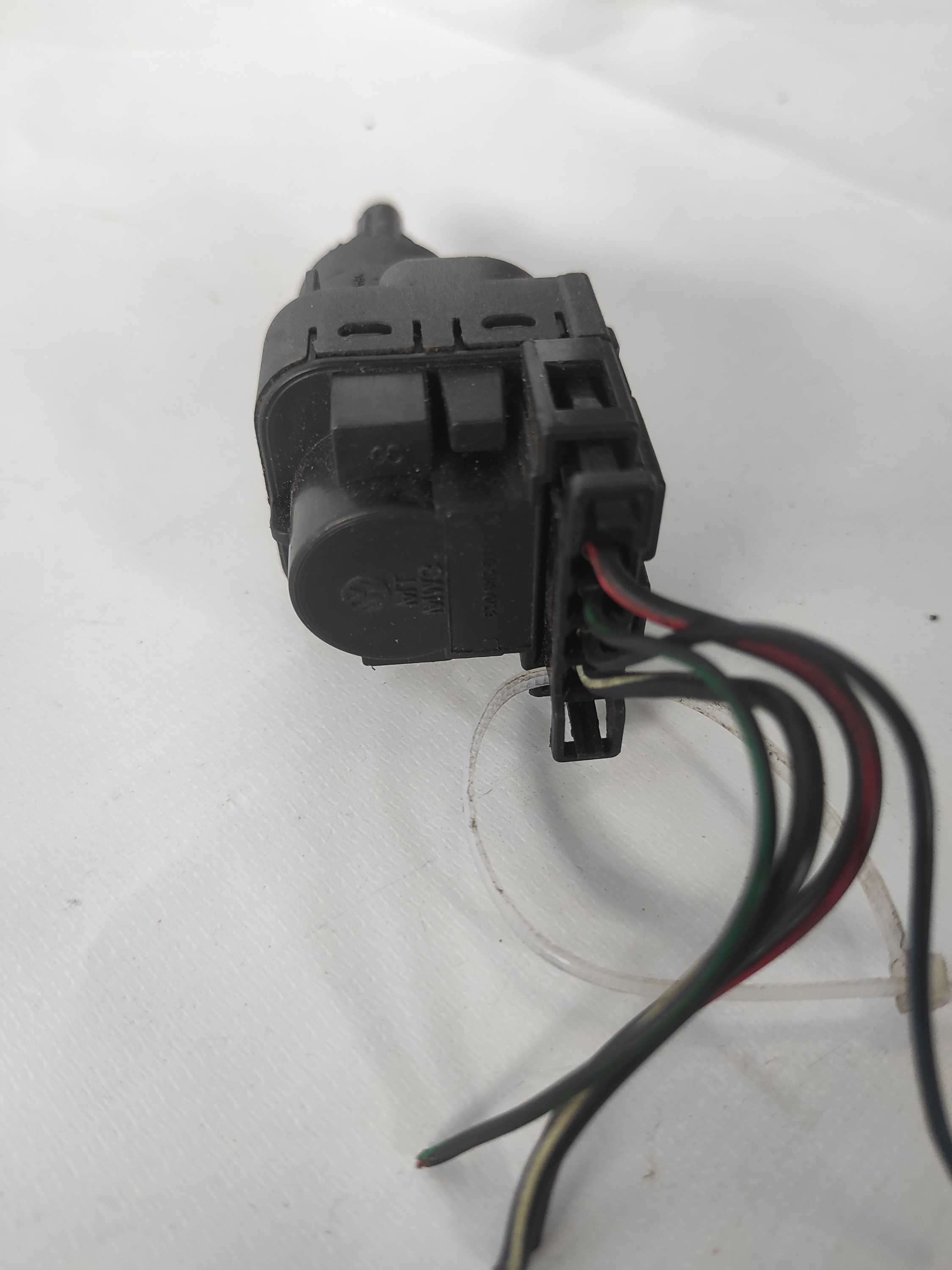 Interruptor Sensor Luz De Freio Gol City 6q0945511 4