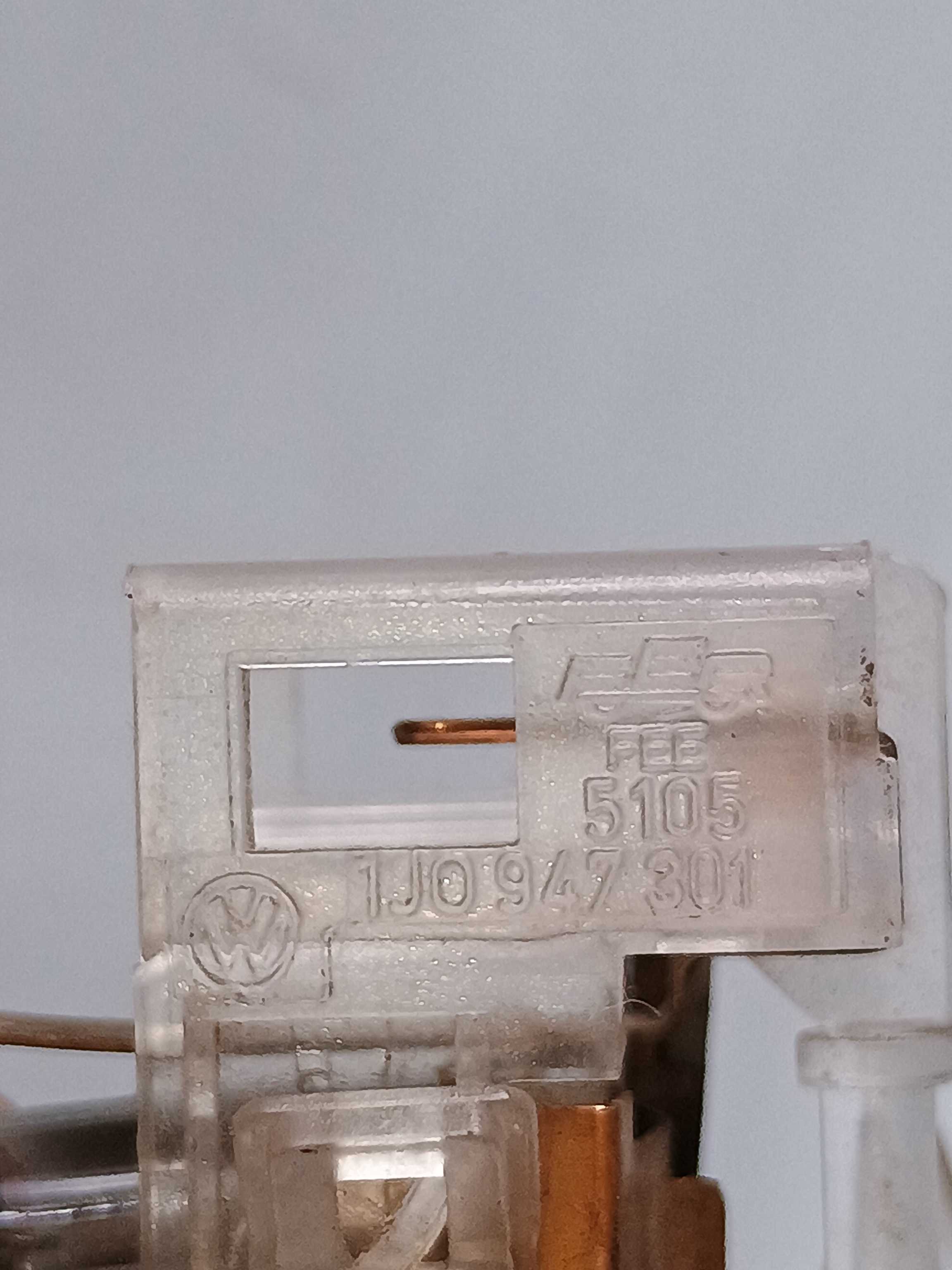 Lâmpada Porta Malas Vw Spacefox 1.6 2018 1j0947301 4