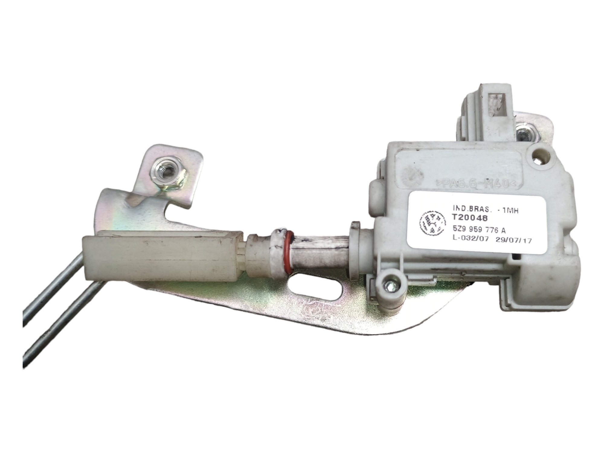 Trava Elétrica Porta Malas Vw Spacefox 1.6 2018 5z9595776a 2