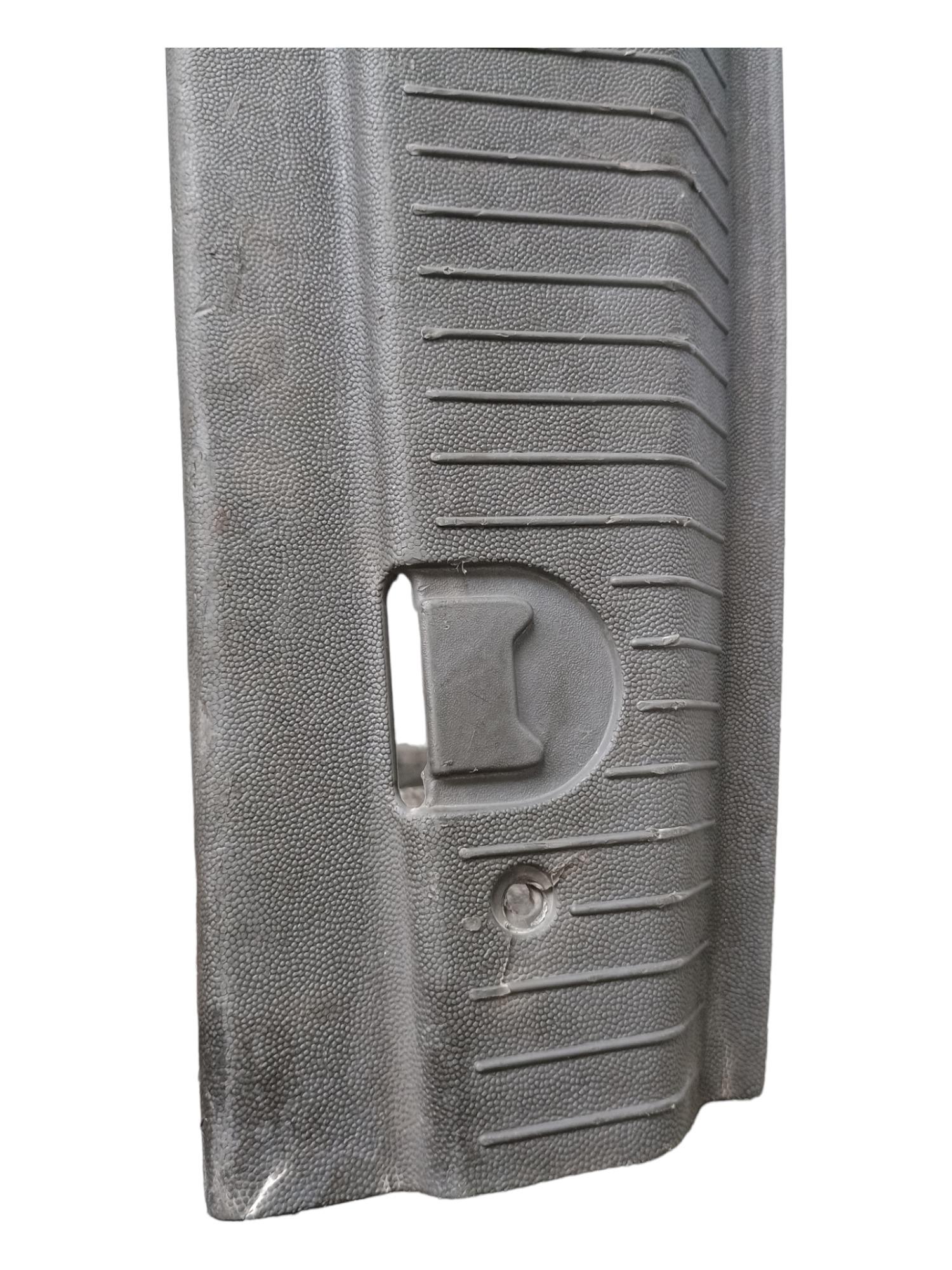 Moldura Inferior Porta Malas Gm Meriva 2003 Com Detalhes  Cinza 7