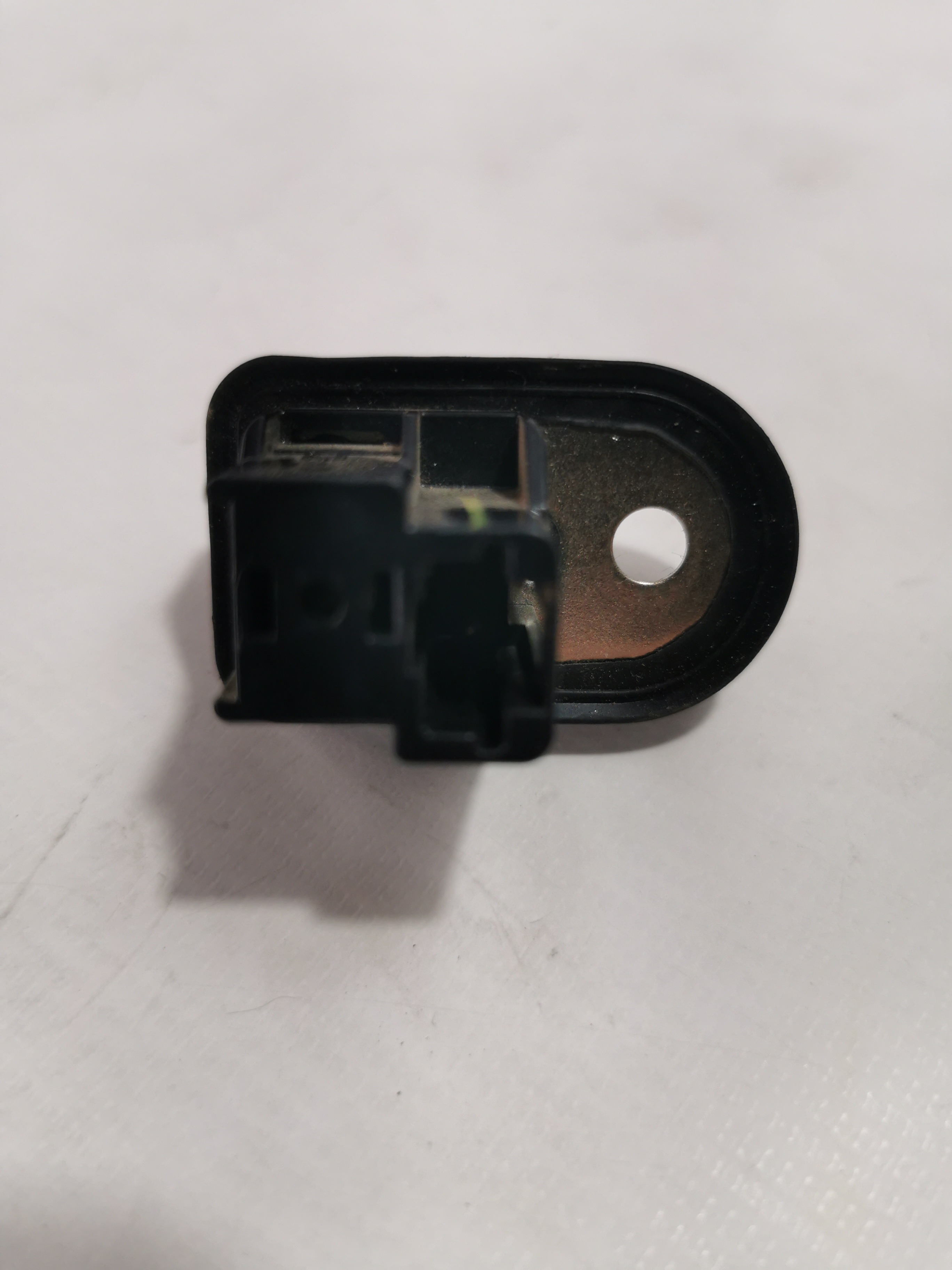 Sensor De Porta Nissan Versa 2019/2020 2