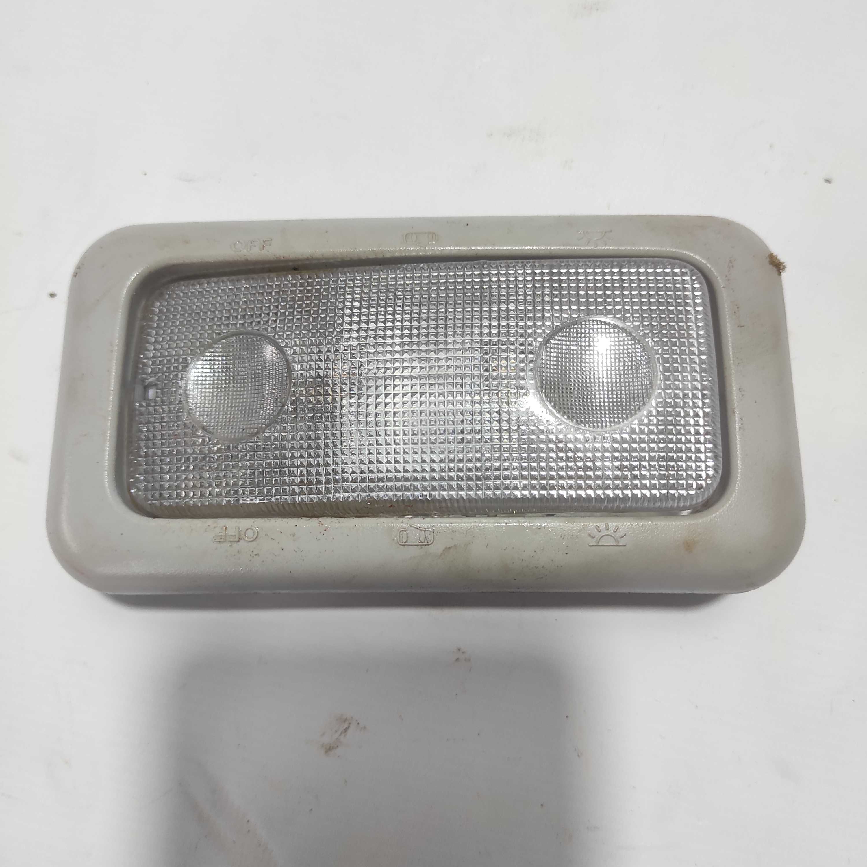 Lanterna Luz De Teto Fiat Mobi Like 100174366 2