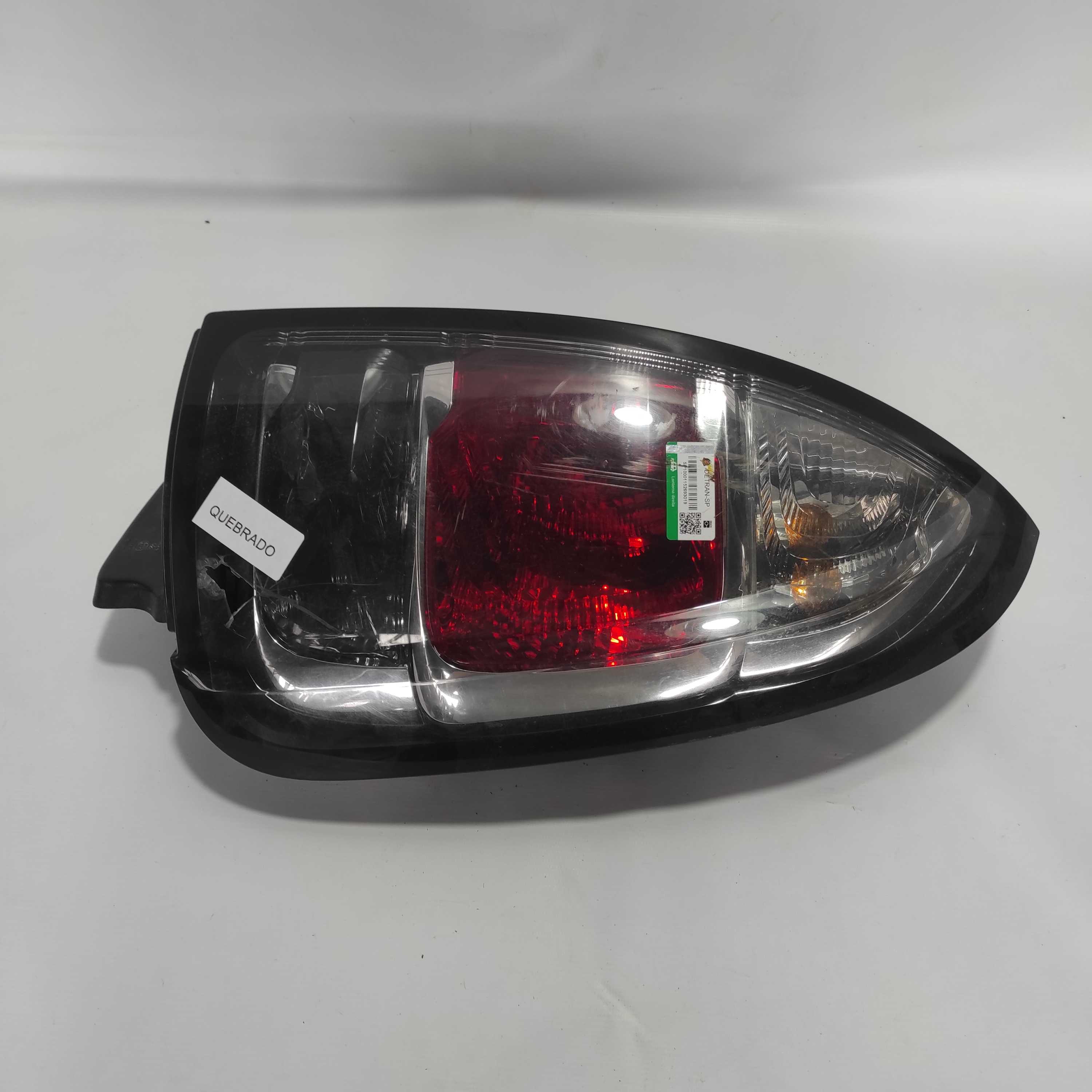 Lanterna Direita Citroen C3 Picasso 9670867480 1