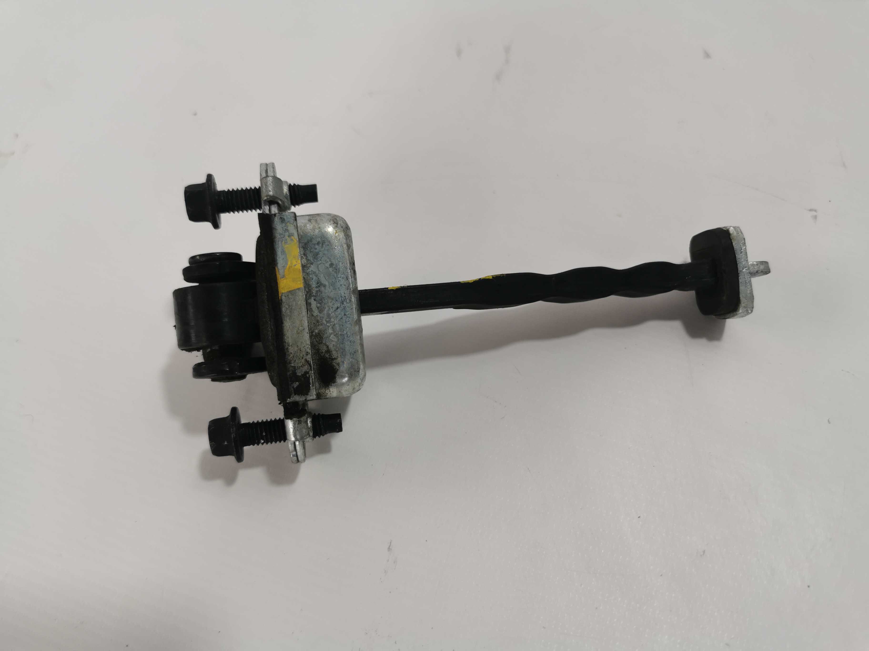 Limitador Porta Traseira Esquerda Ford Ka Se 2