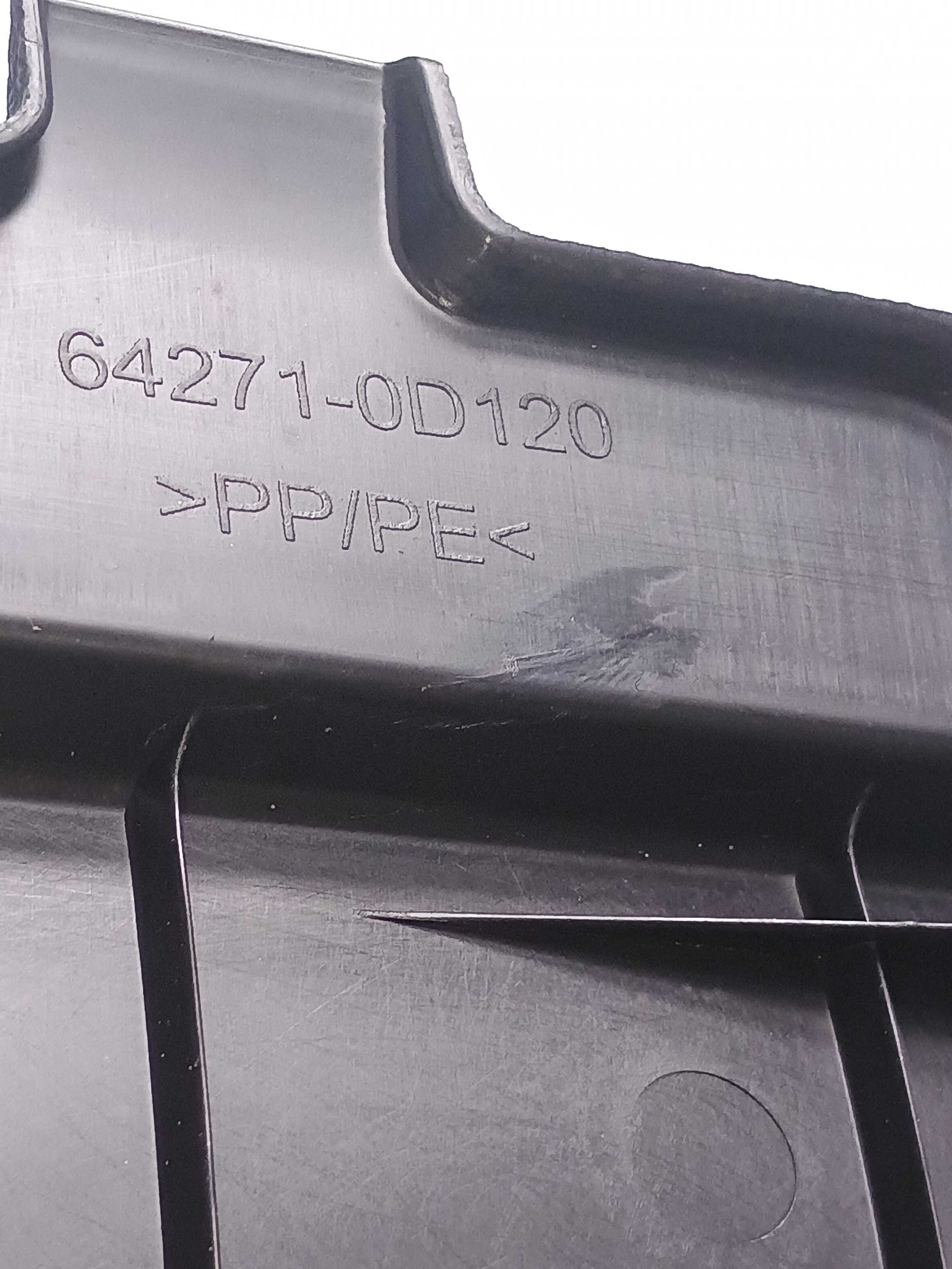 Acabamento Porta Malas Tras Dir Toyota Yaris Sedan 1.5 2020 3