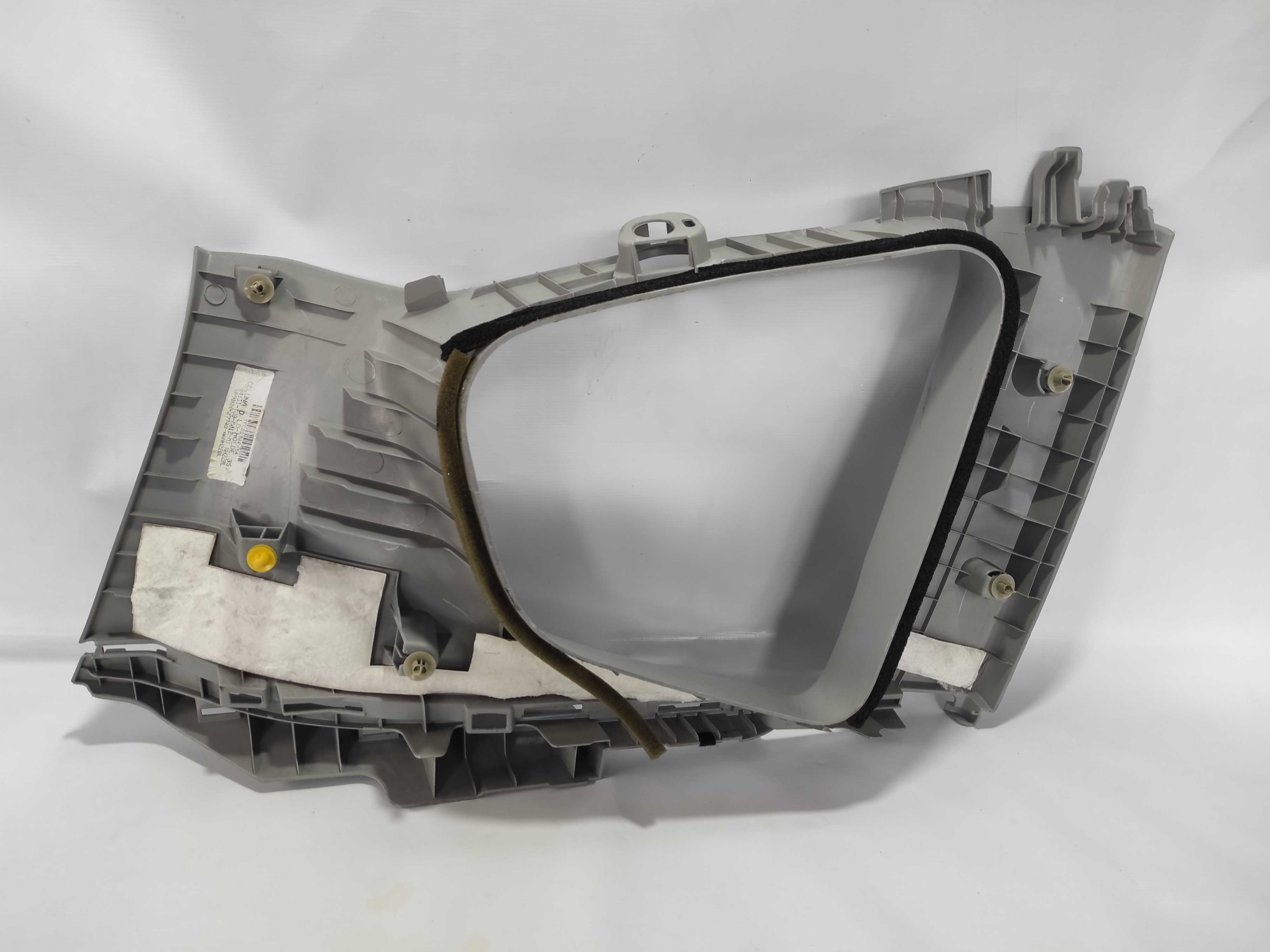 Acabamento Superior Traseiro Direito Honda Fit Ex 34131tj0 2