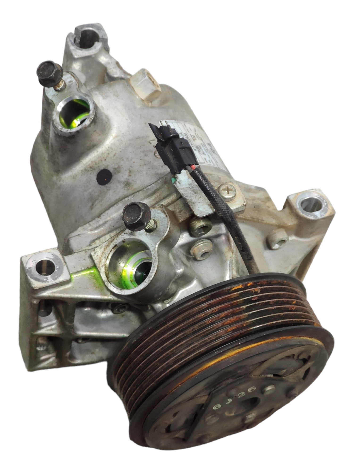 Compressor Ar Nissan Kicks Sv 2017 926005ra0a Com Detalhe 2