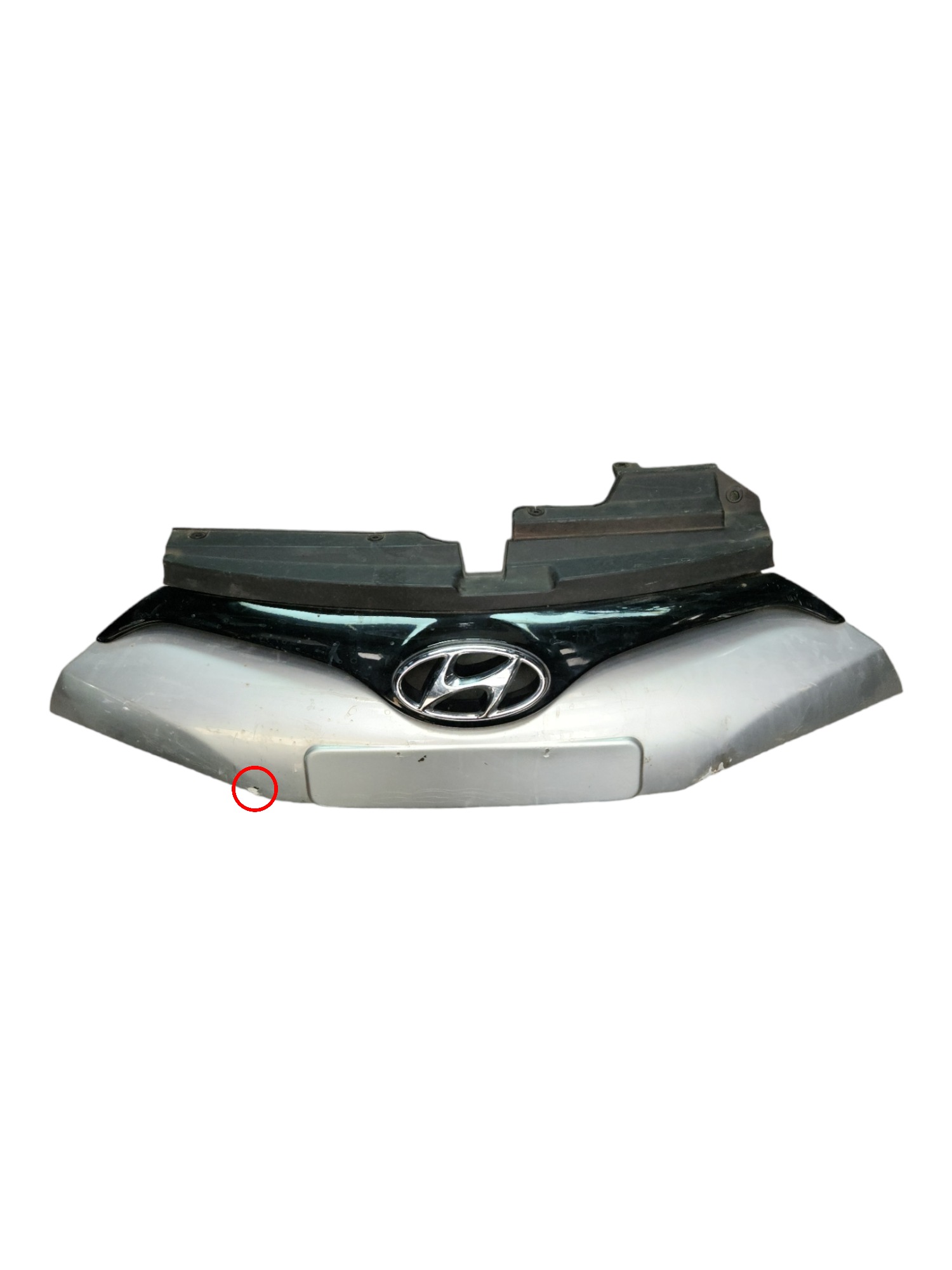 Grade Para-choque Dianteiro Hyundai Hb20 2013 Com Detalhe Prata Plástico 1