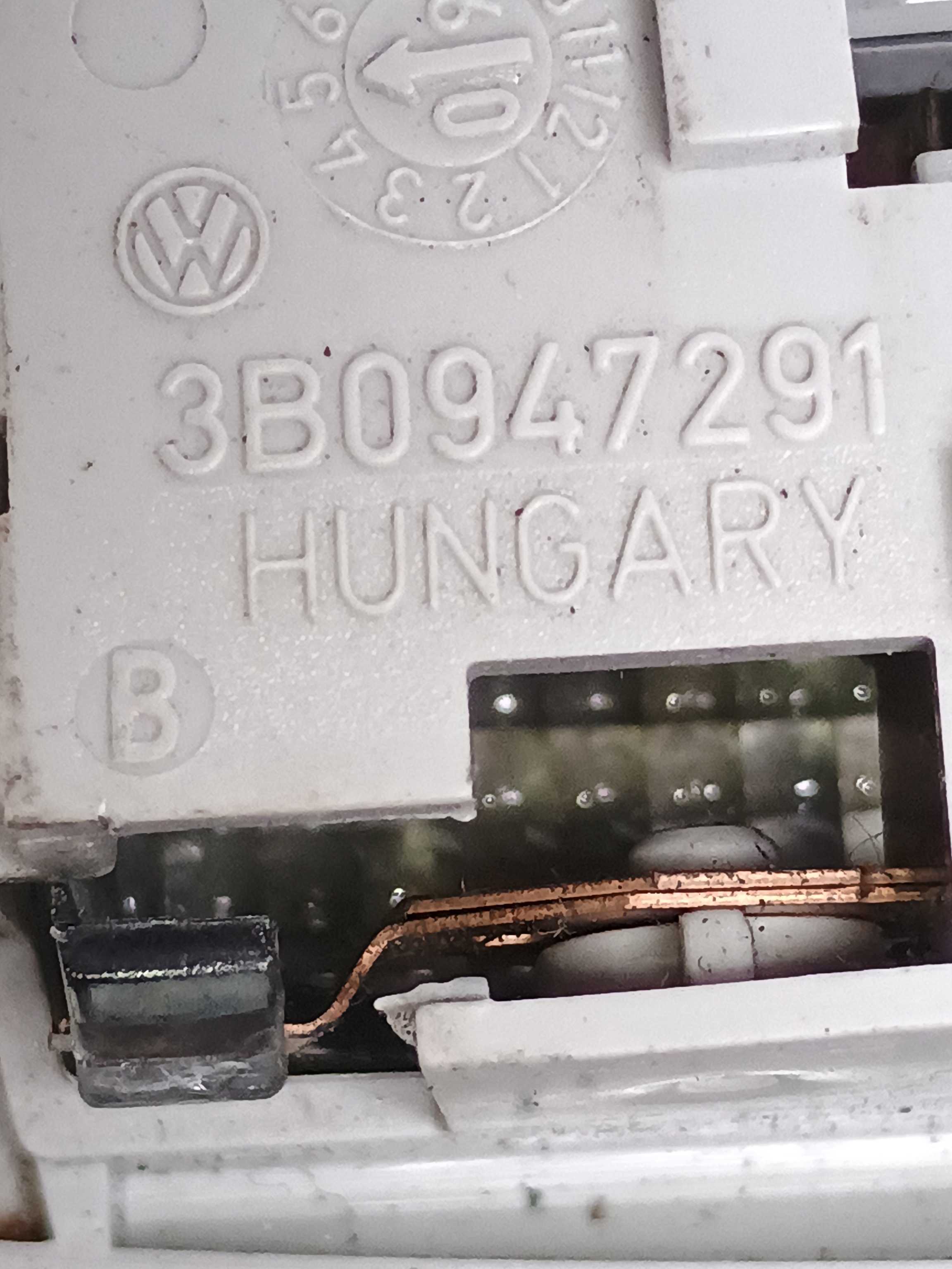 Luz De Teto Cortesia Vw Saveiro 1.6 2013 4