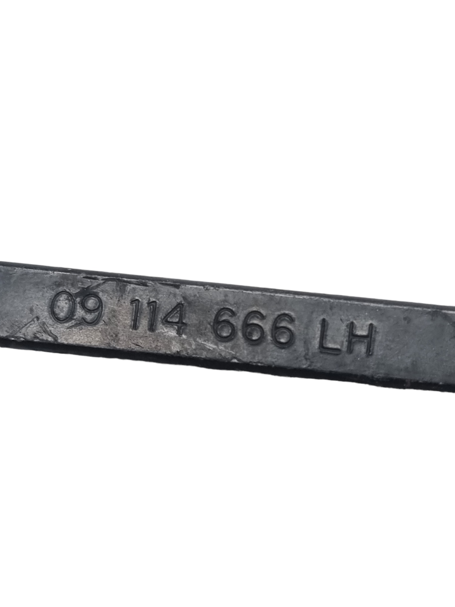Braço Limpador Esq. Para-brisa Corsa Sedan 2003 0911466 3