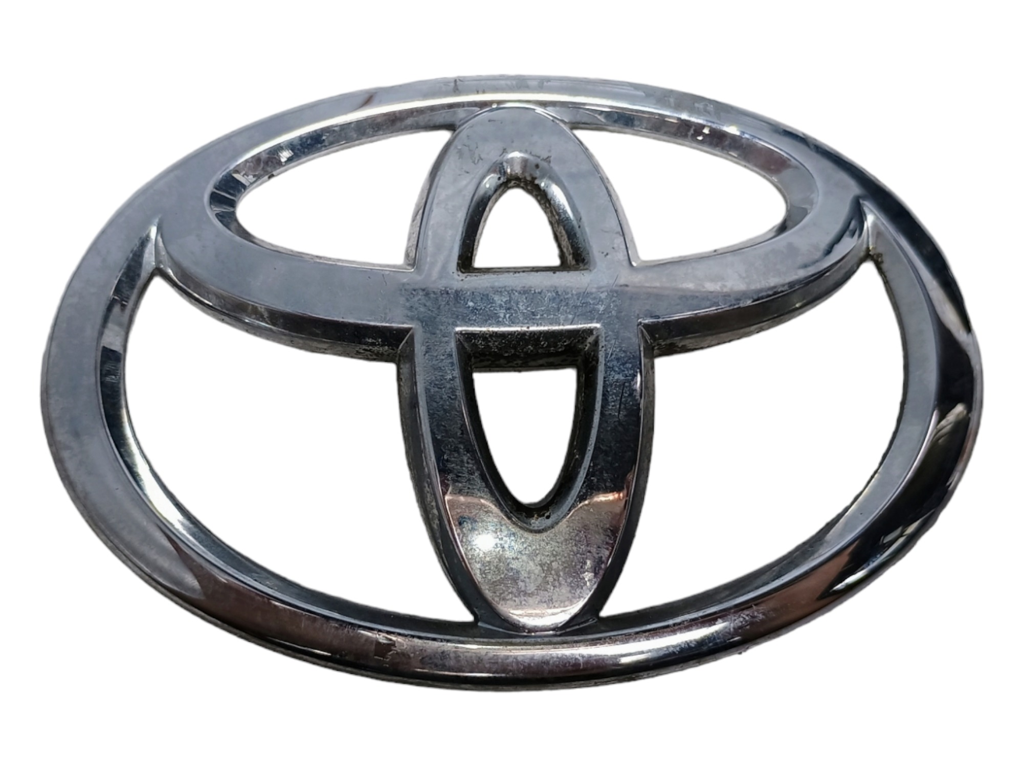 Emblema Tampa Traseira Toyota Yaris Sedan 1.5 16v 2020