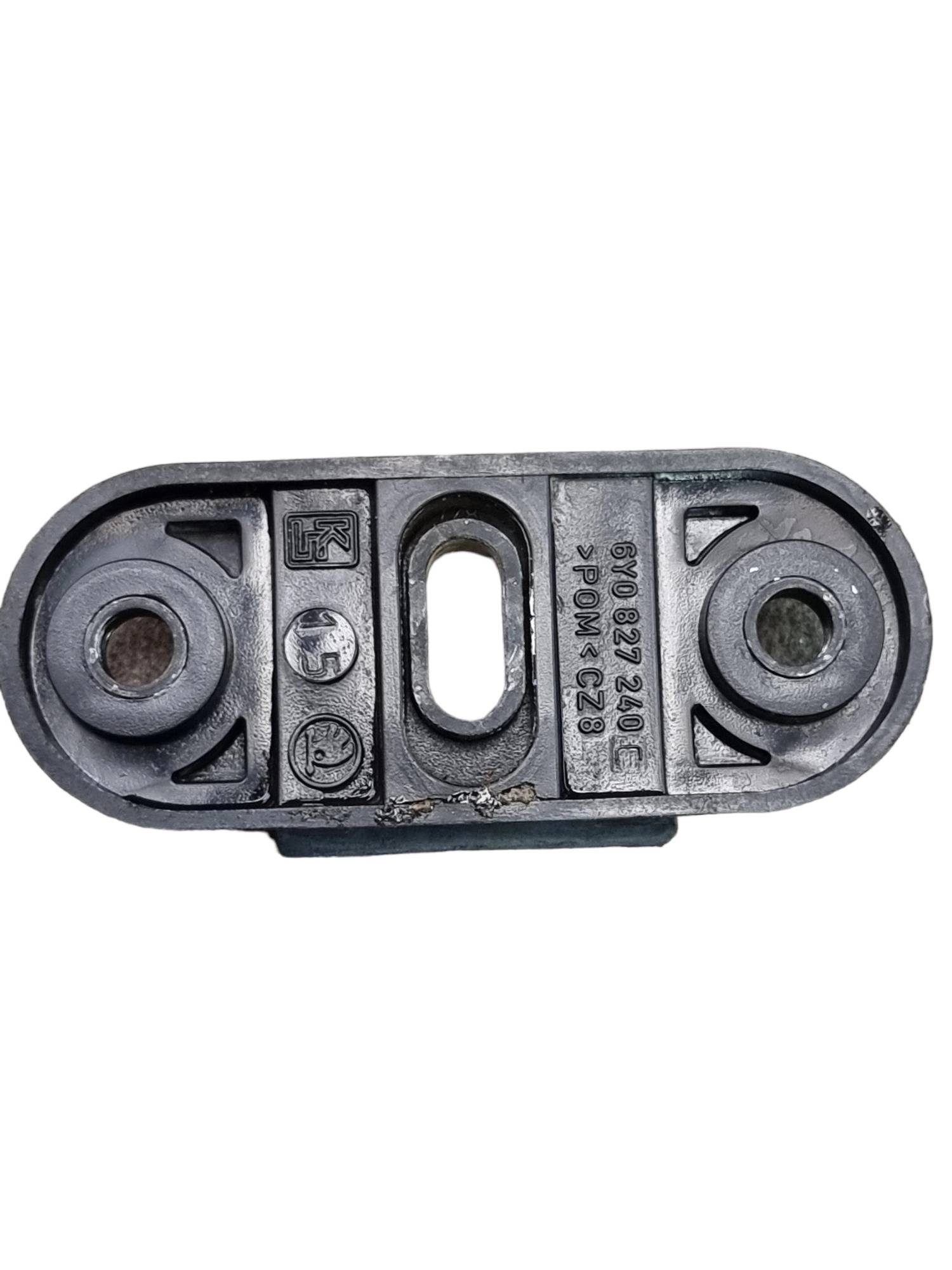 Batente Tampa Traseira Volkswagen Voyage 2017 6y0827240 2