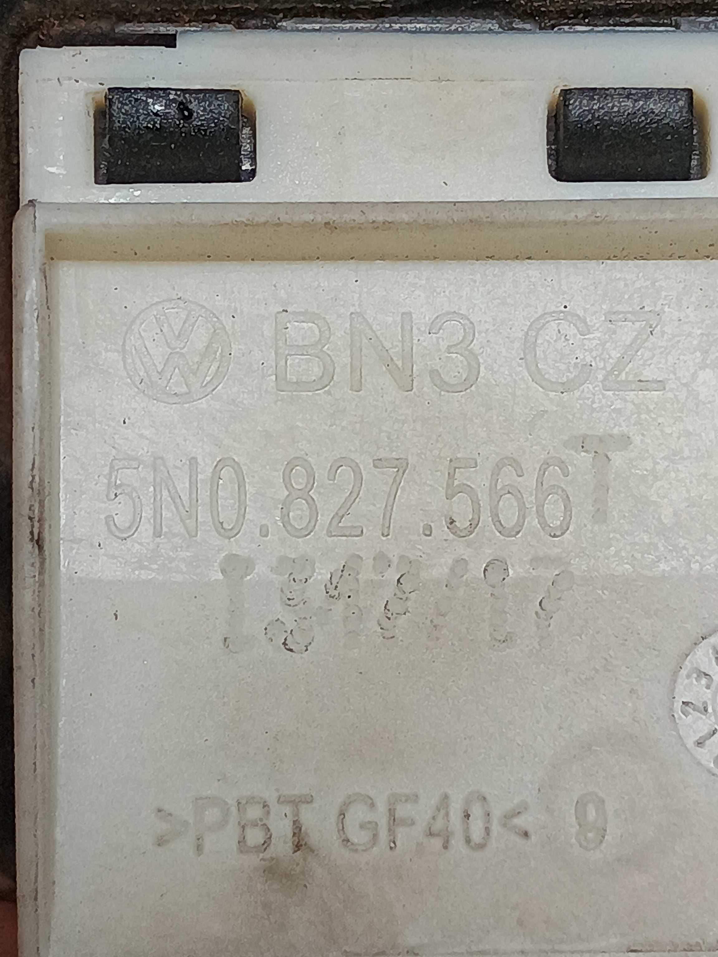 Maçaneta Externa Tampa Traseira Vw Virtus 2018 5n0827566 5