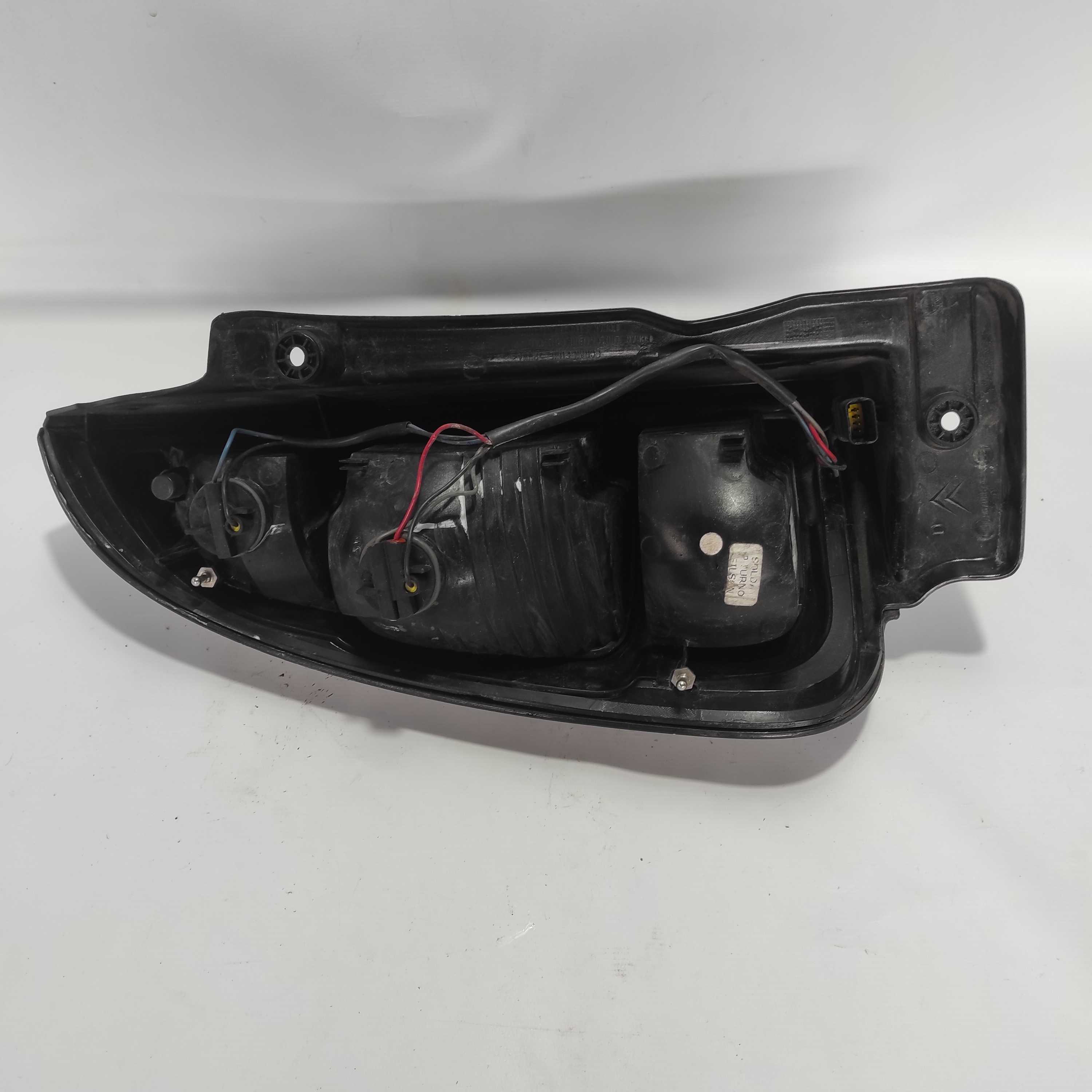 Lanterna Direita Citroen C3 Picasso 9670867480 2