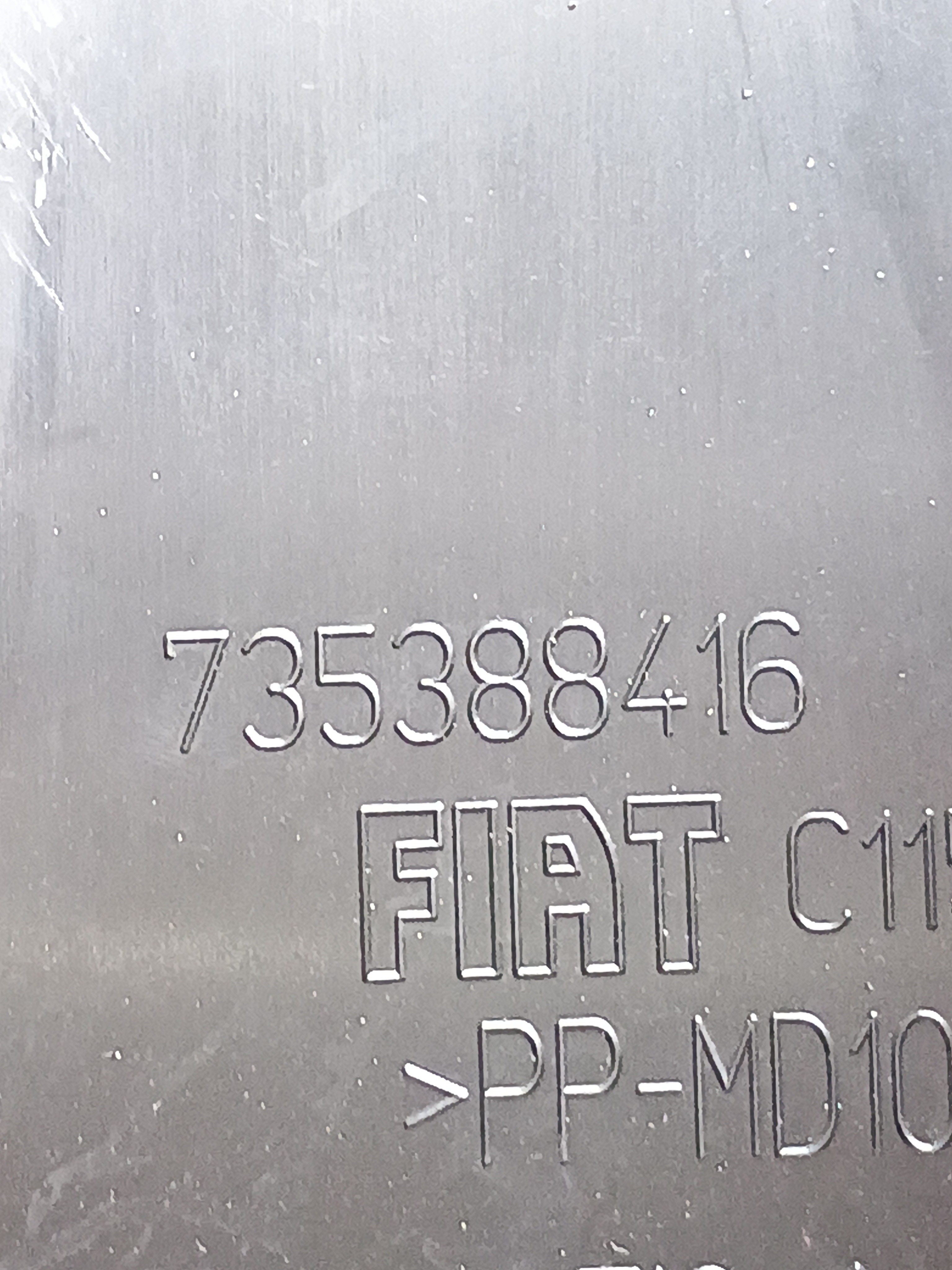 Acab Traseiro Apoio De Braço Fiat Bravo Essence 1.8 16v 2014 5