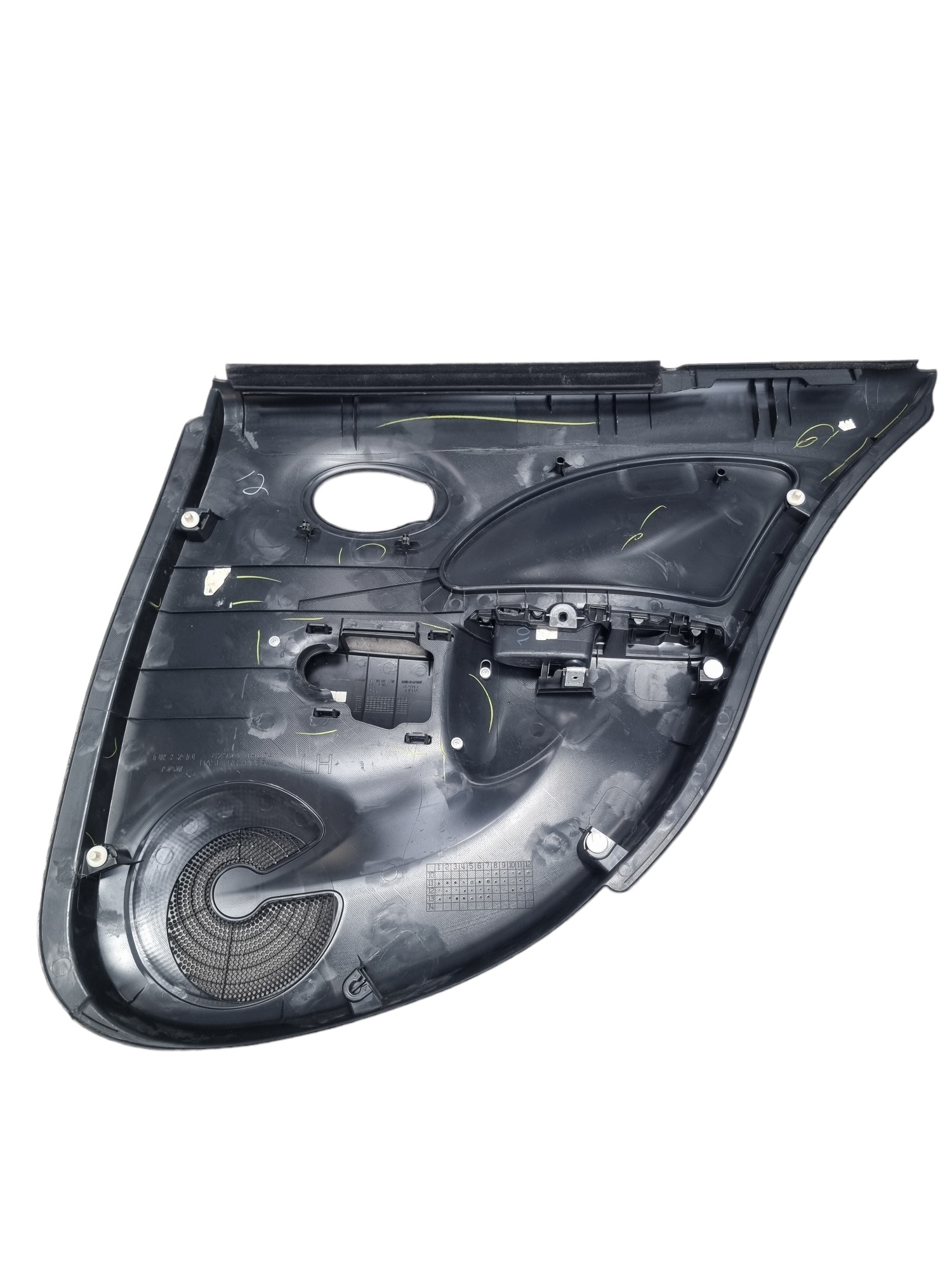 Forro De Porta Tras. Esq. Nissan March S 2014 829231hl0a 2