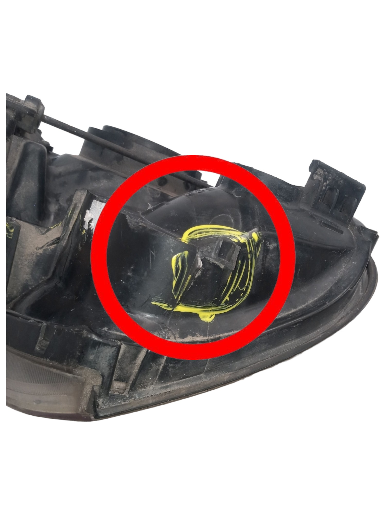 Farol Dianteiro Esquerdo Kia Bongo 2.7 2008 Com Detalhe 6