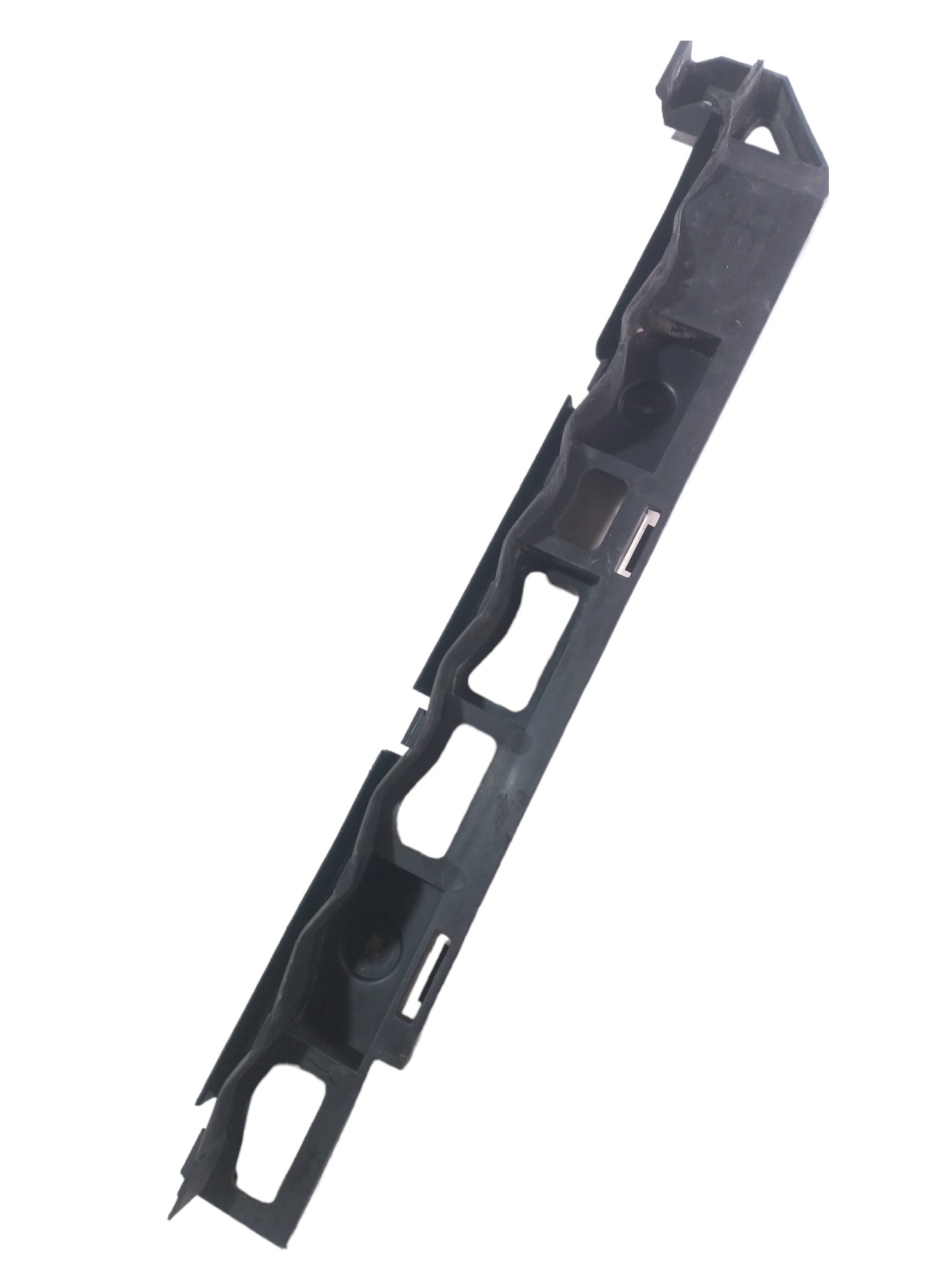 Guia Para-choque Traseiro Direito Vw Crossfox 2011 5z6807864 2