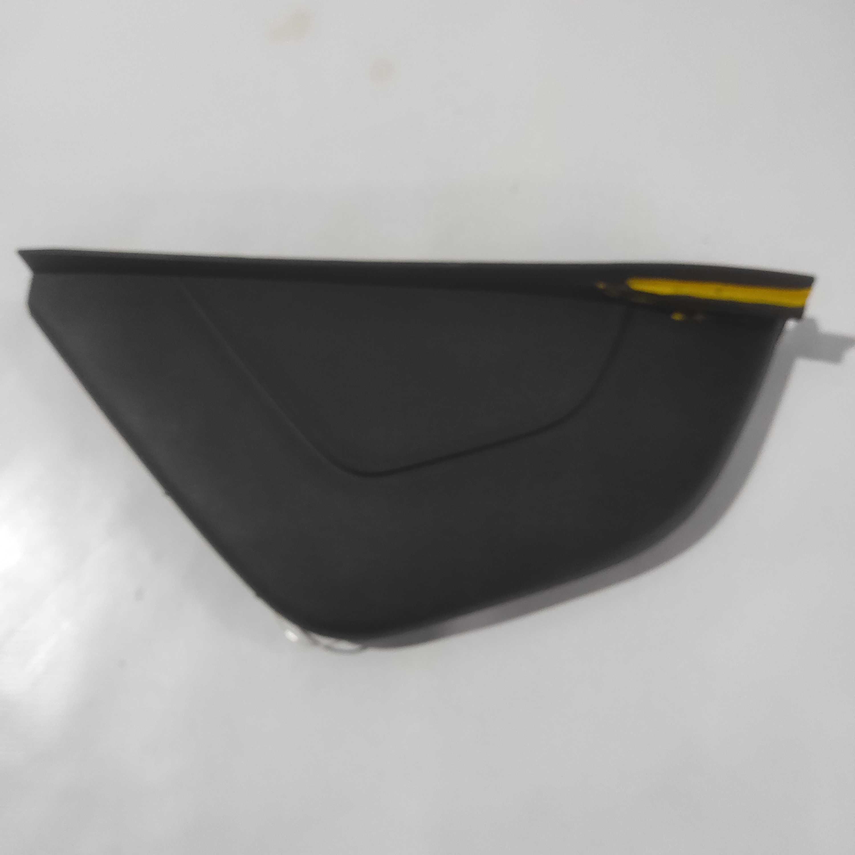 Acabamento Lateral Esquerdo Painel Prisma 2016 94749999 3