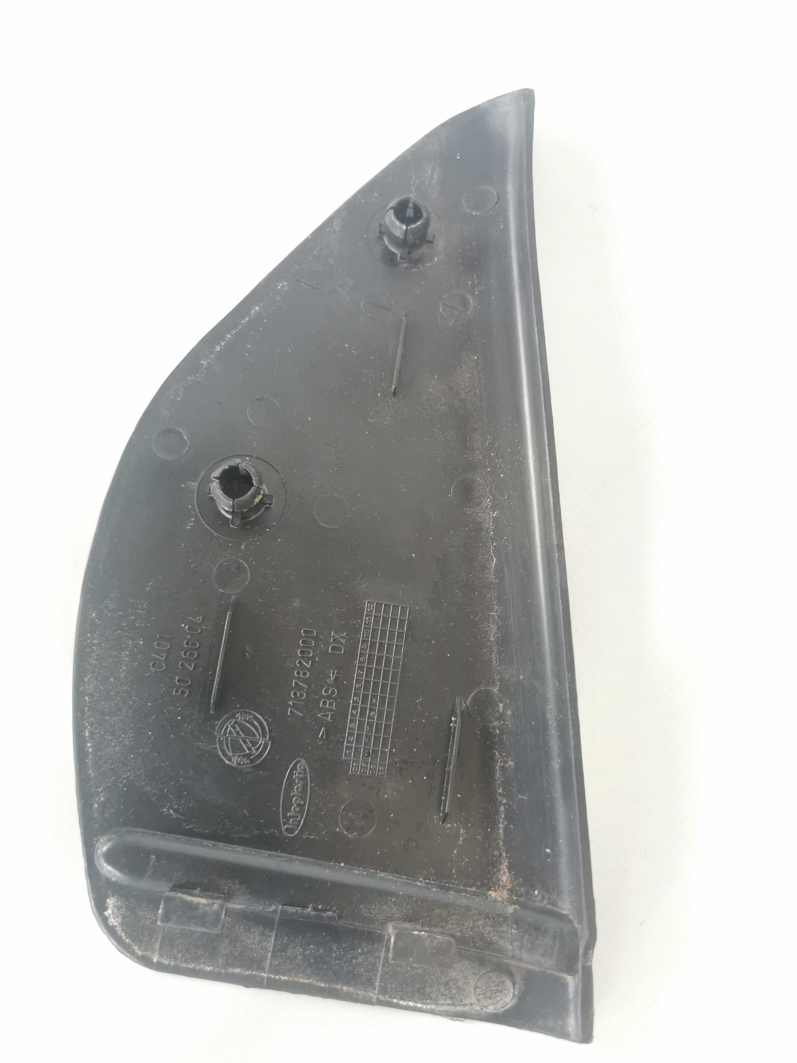 Moldura Interna Porta Traseira Direita Siena Fire 713782000 3