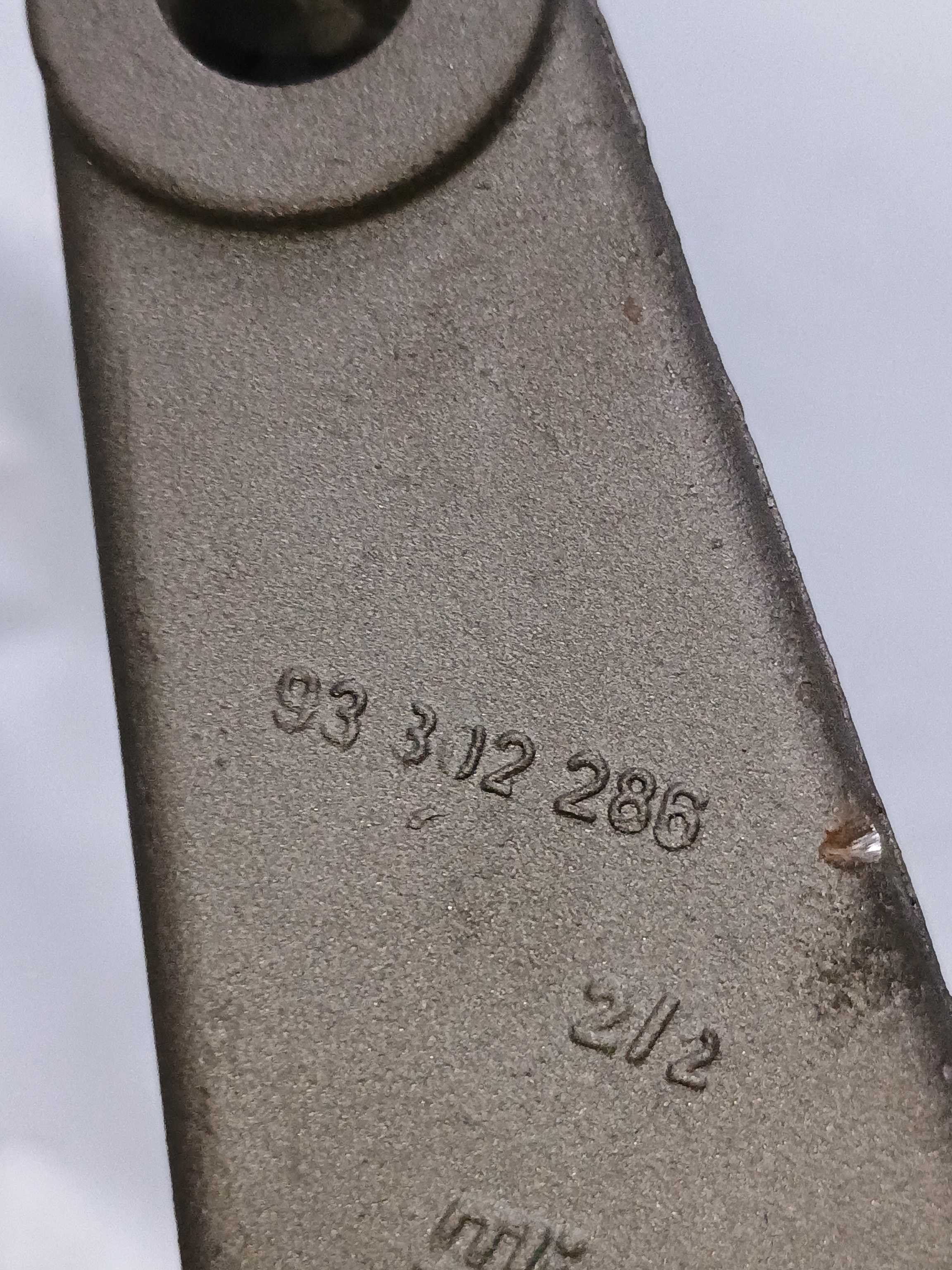 Suporte Coxim Câmbio Gm Corsa 2003 93302286 3