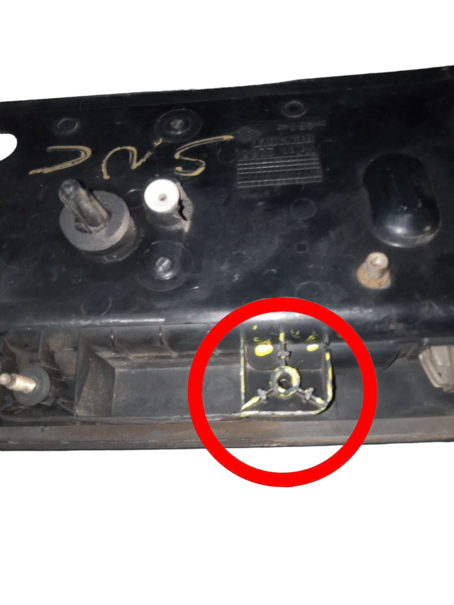Moldura Placa Renault Scenic .1.6 2000 Com Detalhe 4