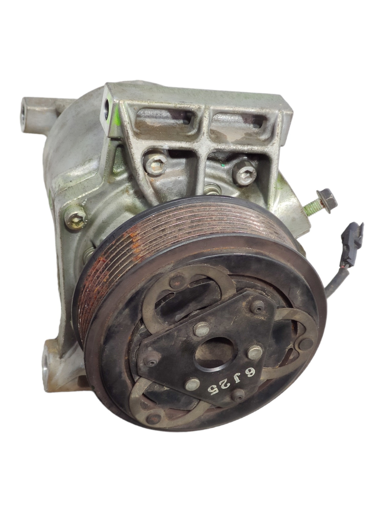 Compressor Ar Nissan Kicks Sv 2017 926005ra0a Com Detalhe 3