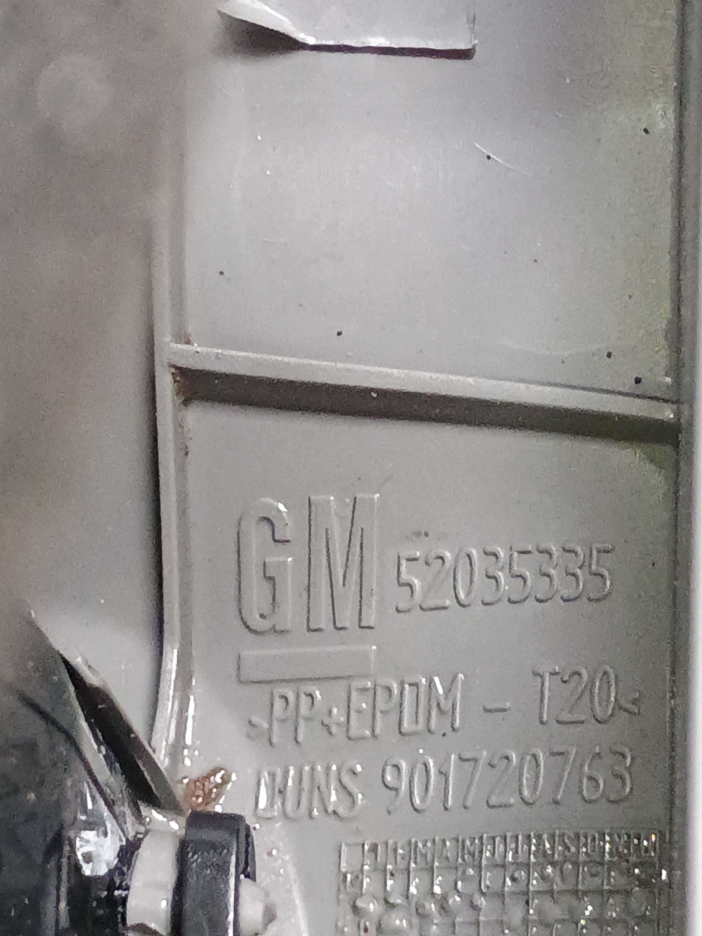 Difusor Ar Direito Gm Spin 1.8 2016 54495337 5