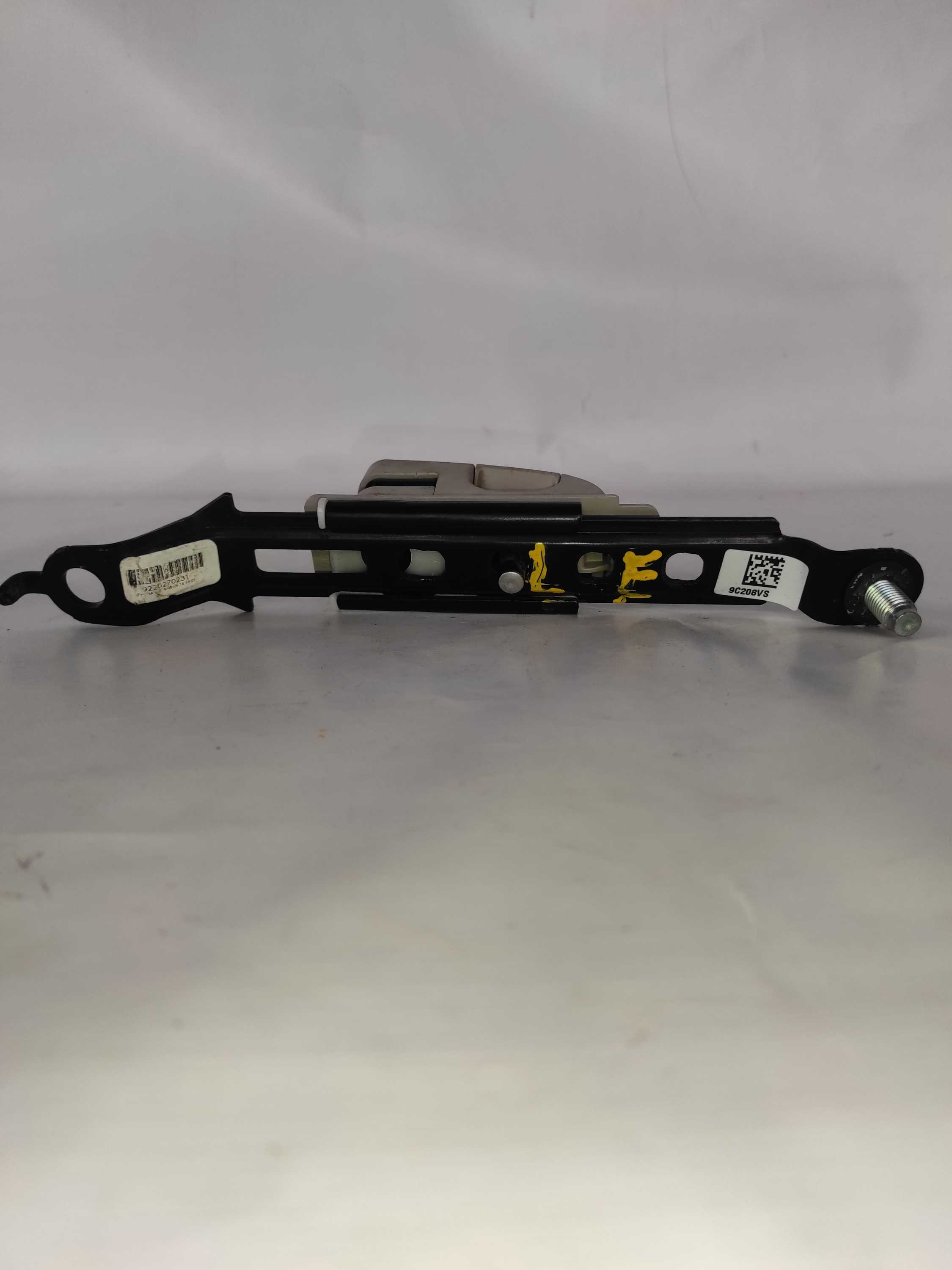 Regulador Altura Cinto De Segurança Esquerdo Nissan Versa 2