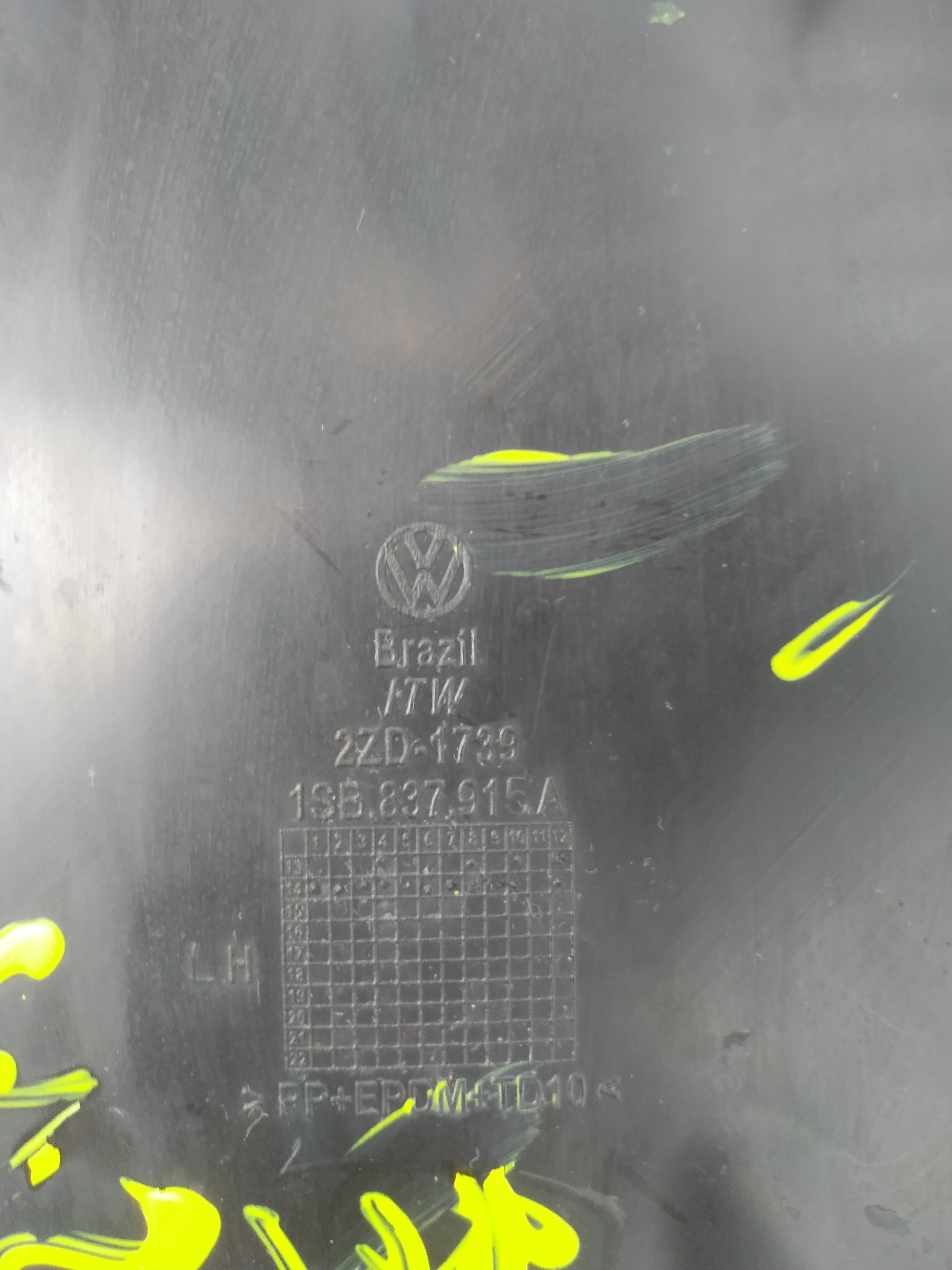 Acabamento Porta Dianteira Esquerda Vw Up 2015 3