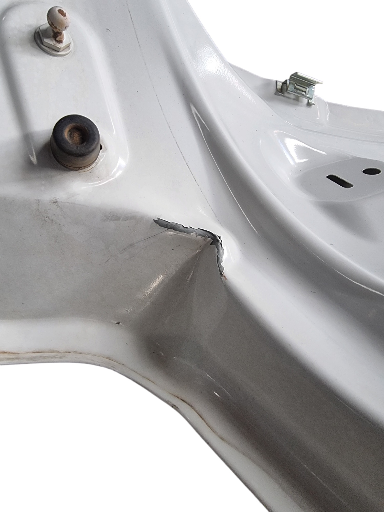 Tampa Traseira Gm Onix Joy 2019 Com Detalhe 4