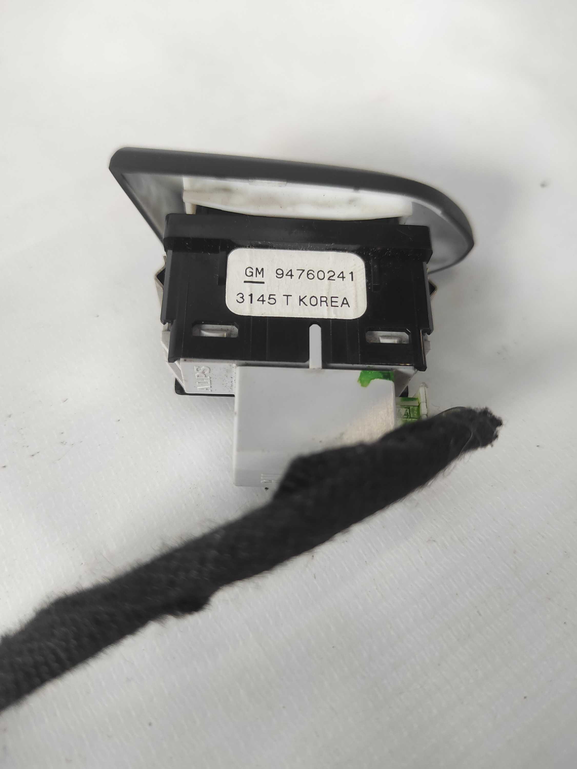 Botão Trava Das Portas Prisma Lt 94760241 4