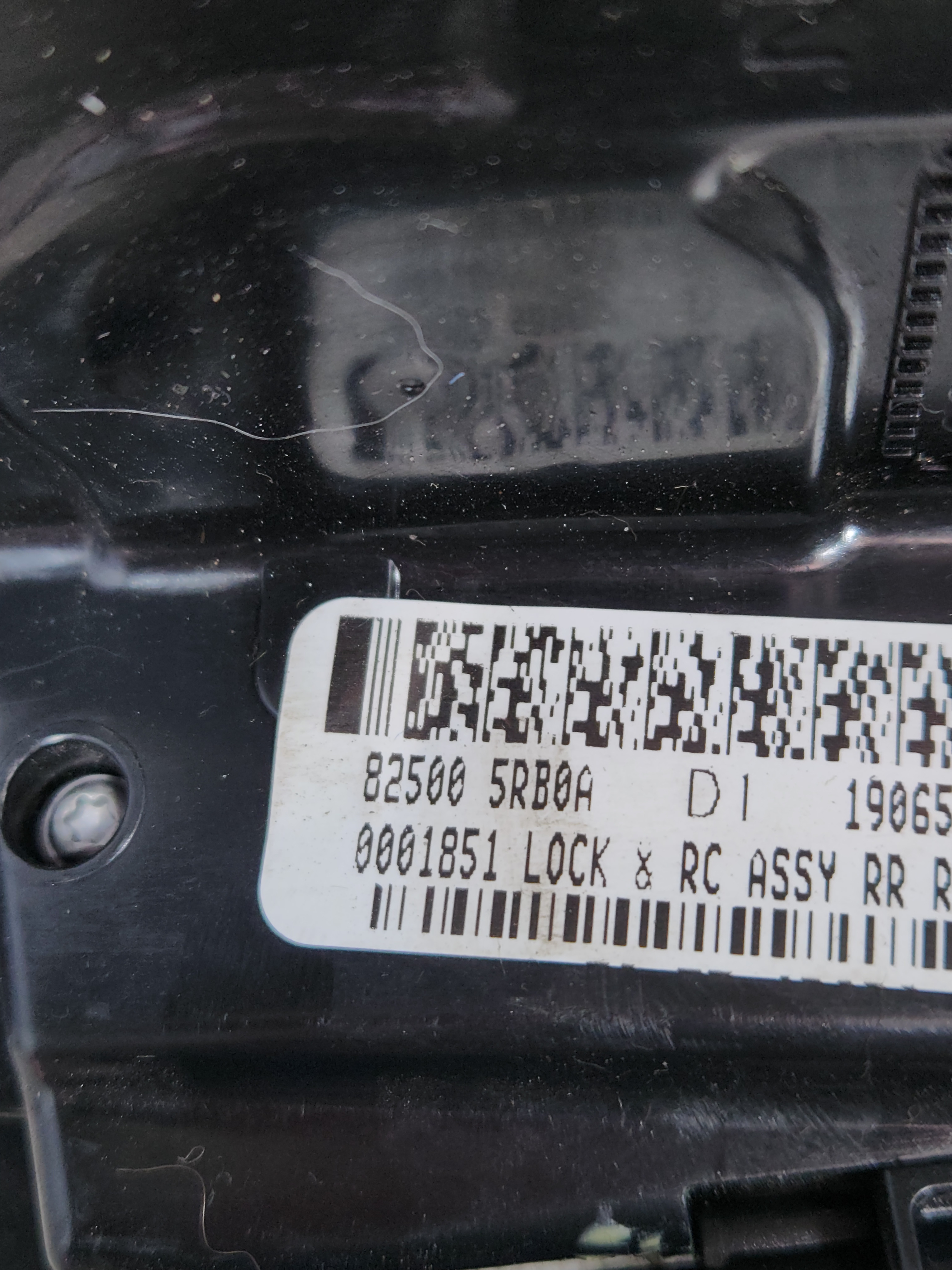 Fechadura Porta Tras Direita Nissan Kicks S 2019 825005rb0a 2