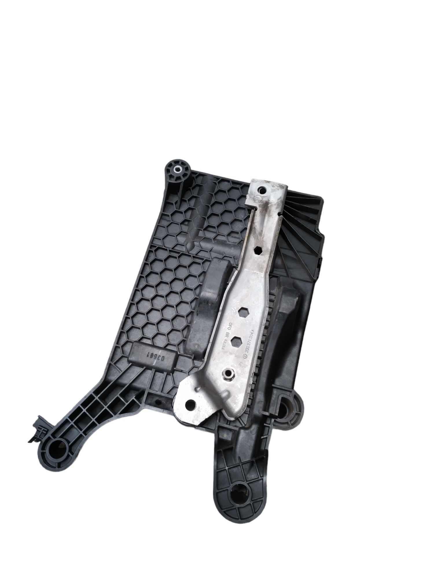 Suporte Base Caixa Bateria Vw Virtus 2018 2