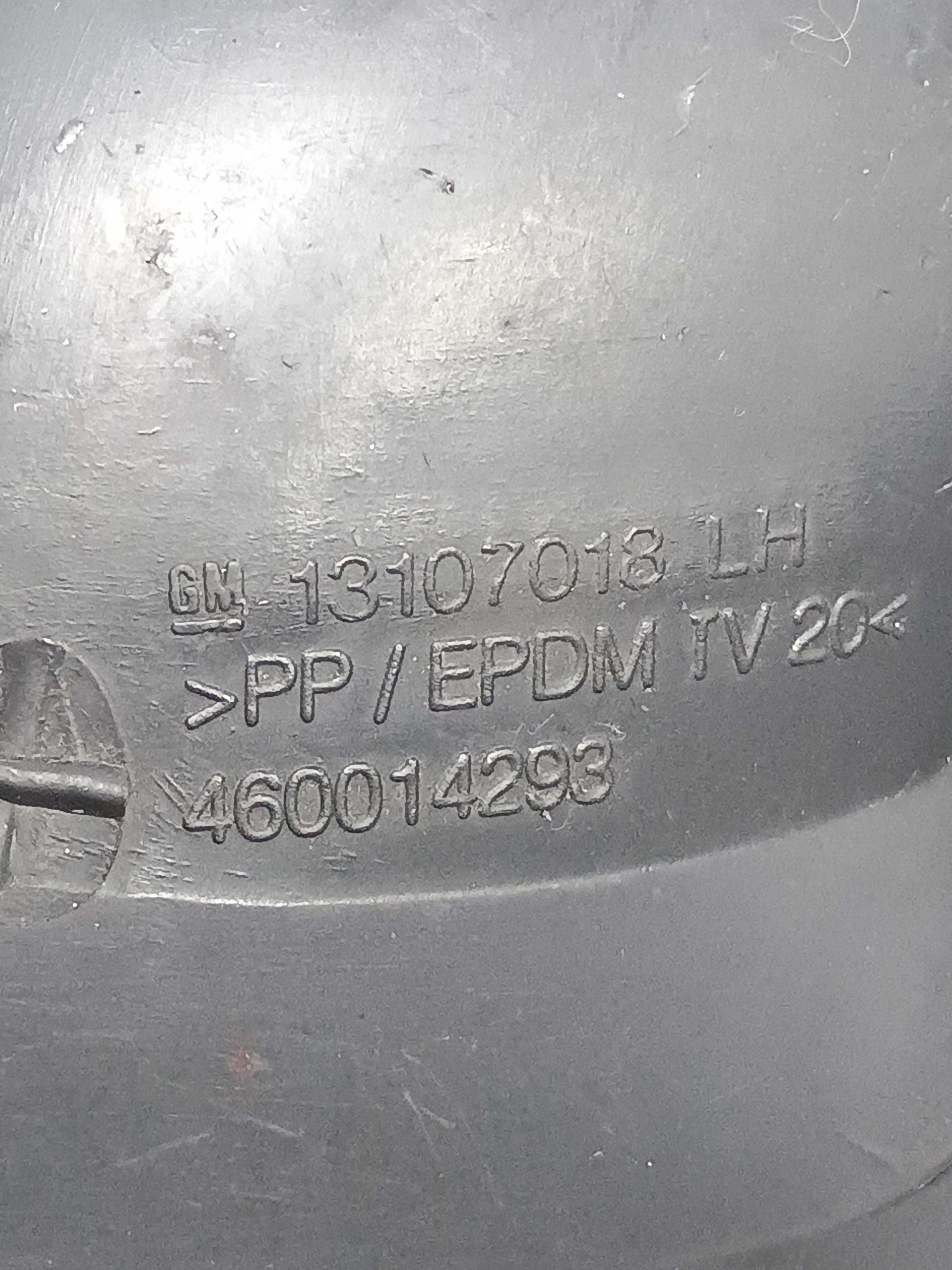 Moldura Maçaneta Int Porta Tras Esq Gm Corsa 2004 C/detalhe Preto Traseira 4