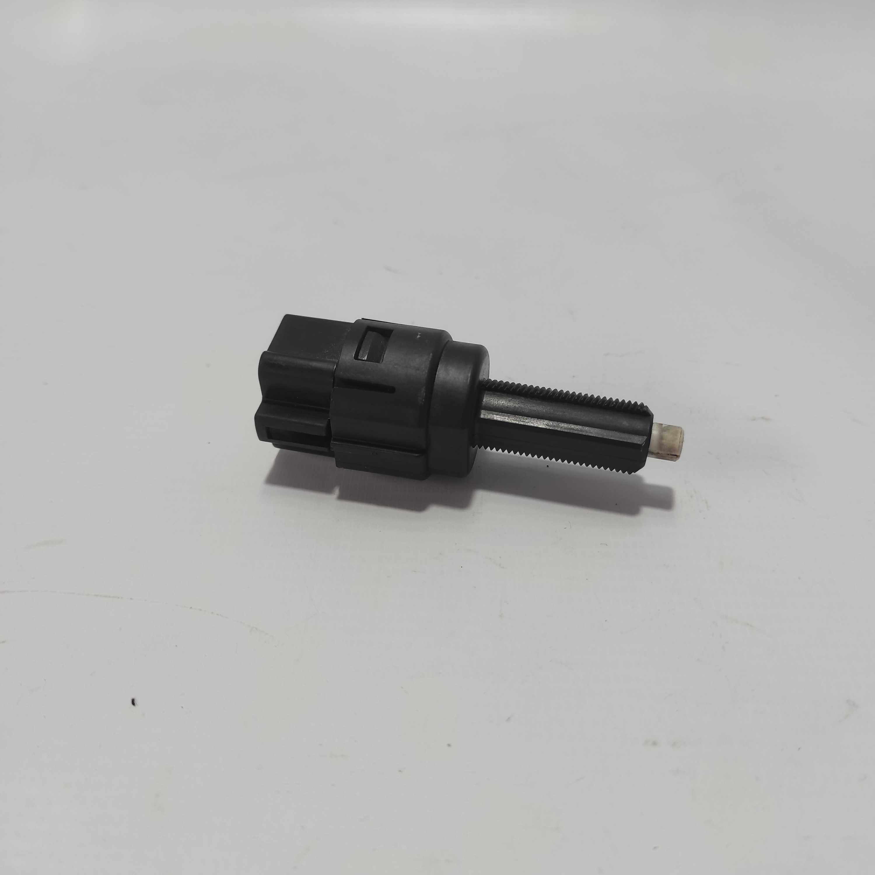 Interruptor Da Luz De Freio Honda Fit Ex Cs576t4